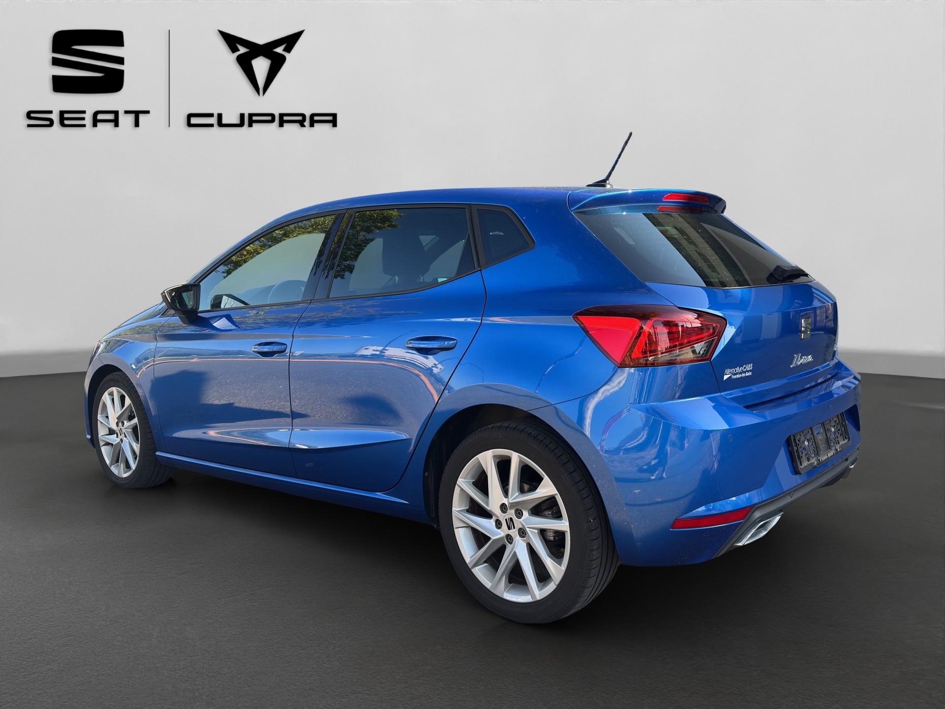 SEAT Ibiza 1.0 EcoTSI Hola FR DSG-image-2