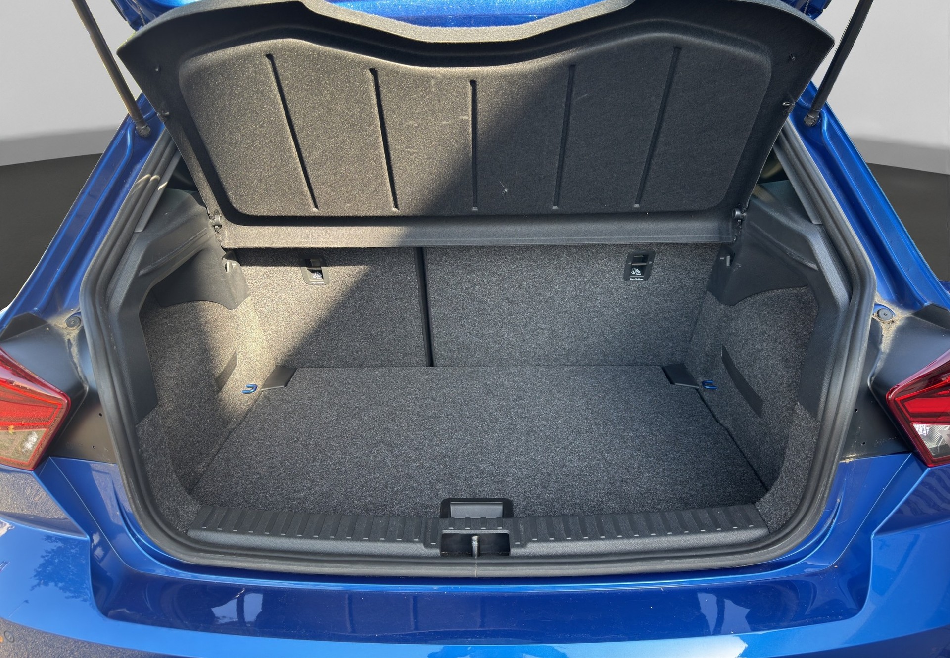 SEAT Ibiza 1.0 EcoTSI Hola FR DSG-image-12