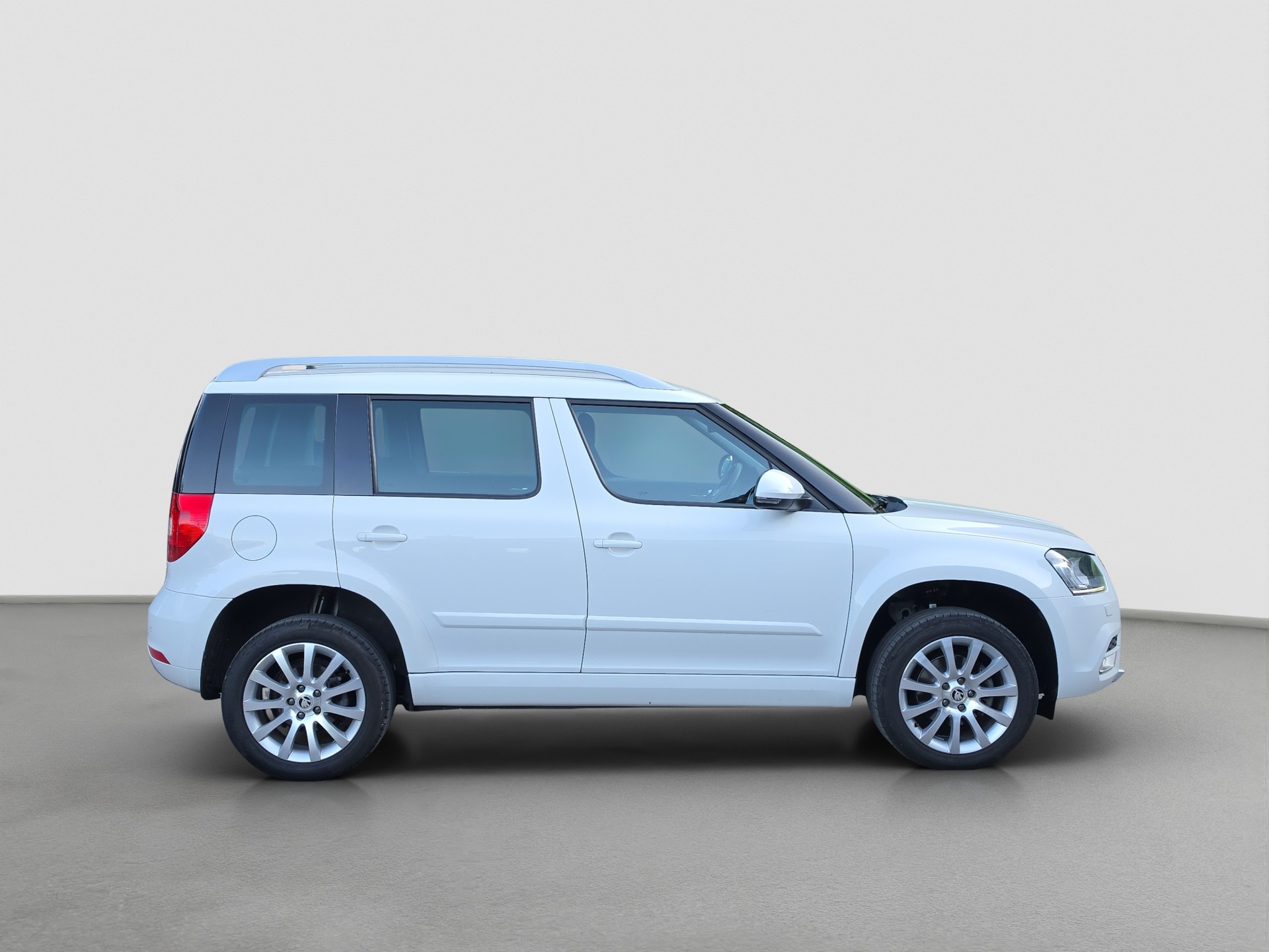 SKODA Yeti 1.4 TSI Style 4x4 DSG-image-5