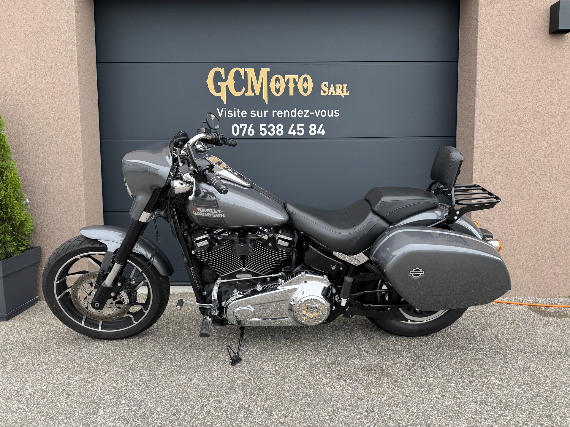 HARLEY-DAVIDSON FLSB Sport Glide 107 (35 kW Possible)-showroom-element-2