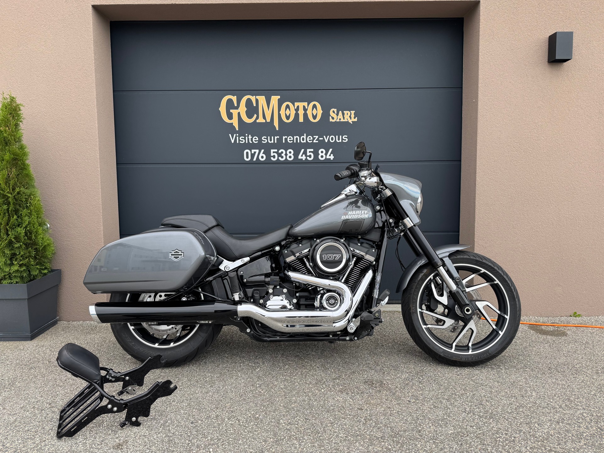 HARLEY-DAVIDSON FLSB Sport Glide 107 (35 kW Possible)