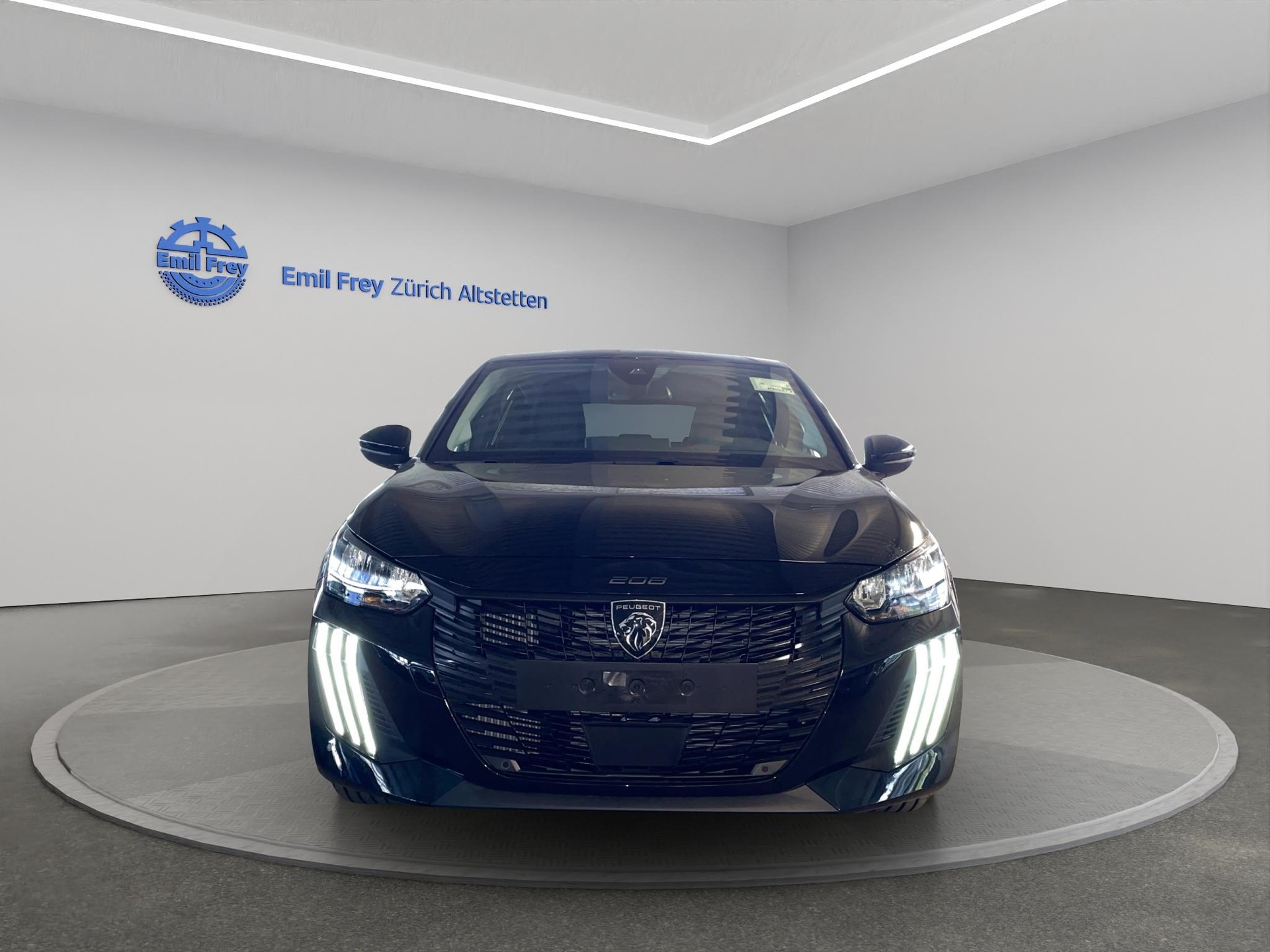PEUGEOT 208 1.2 Hybrid Style-image-5
