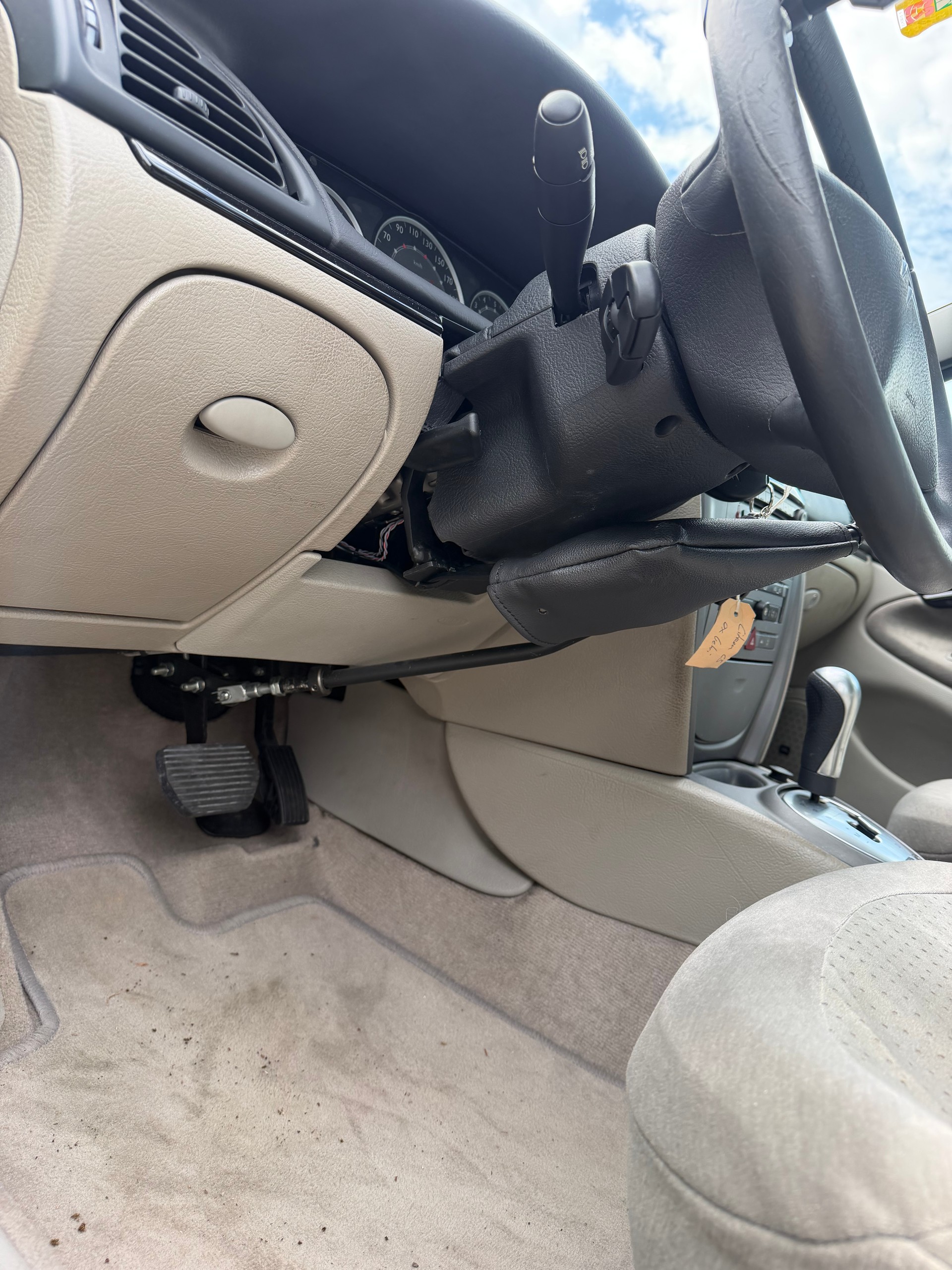 CITROEN C5 Break 3.0i Exclusive Automatic-image-8