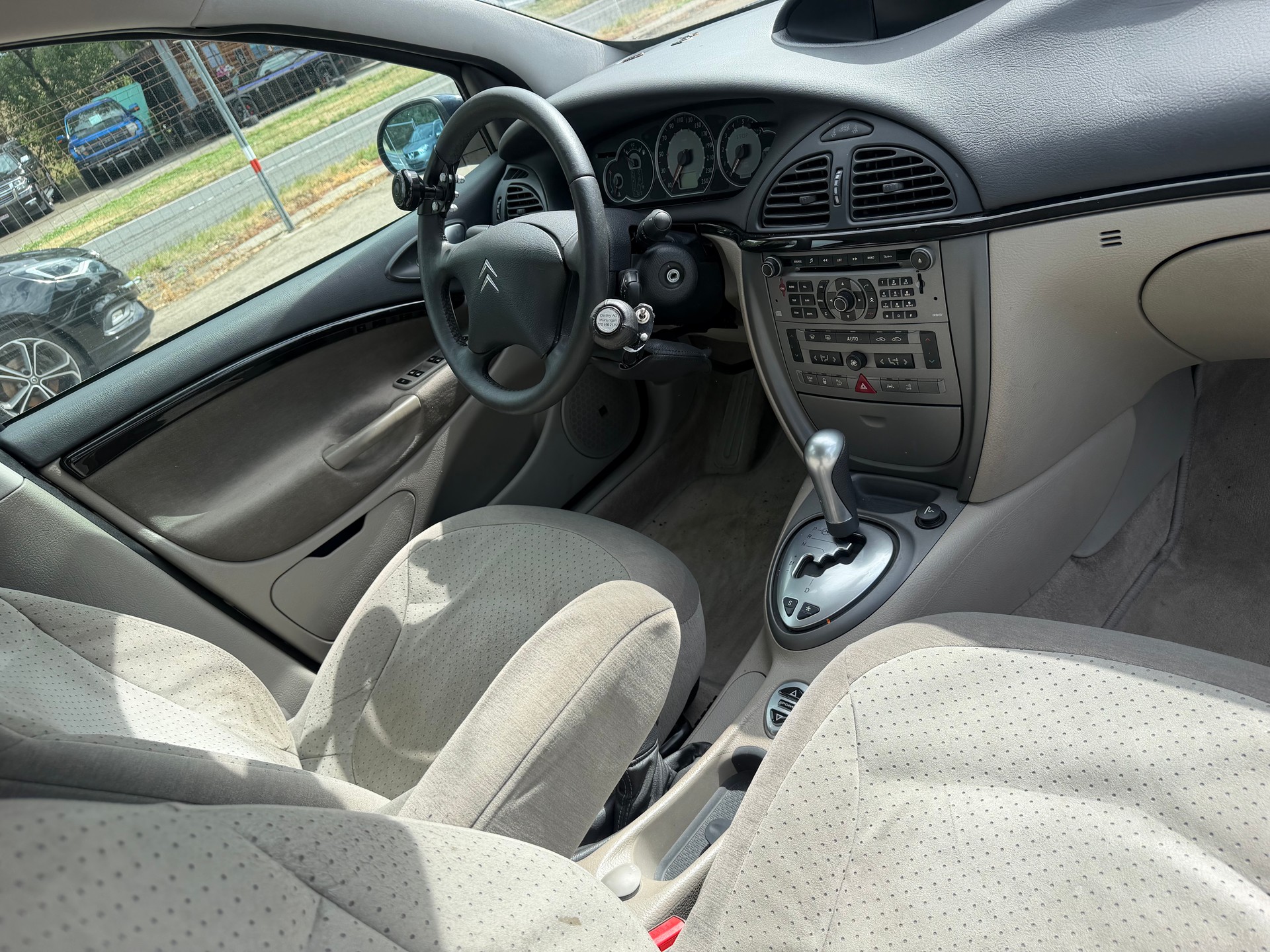 CITROEN C5 Break 3.0i Exclusive Automatic-image-1