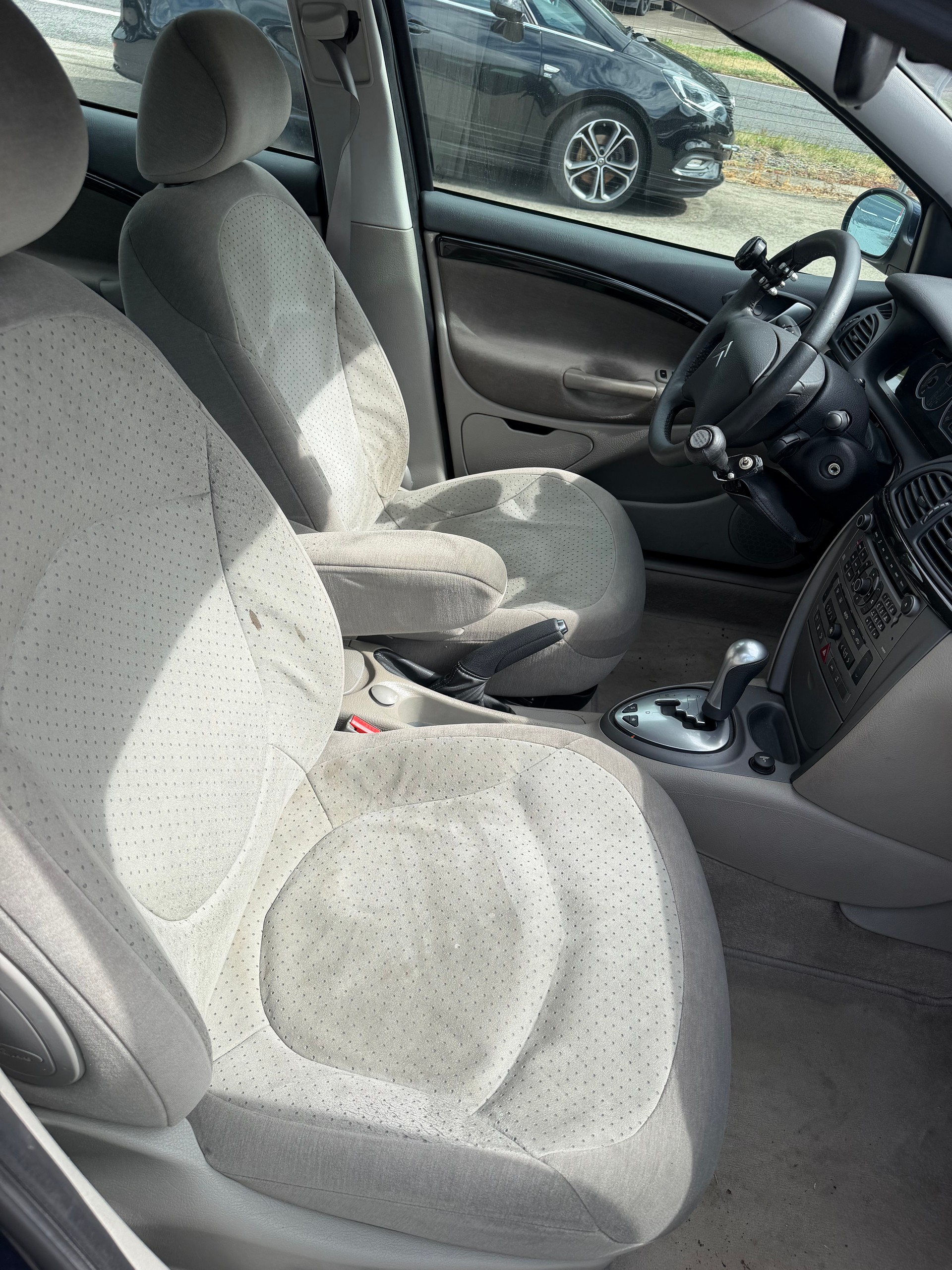 CITROEN C5 Break 3.0i Exclusive Automatic-image-12