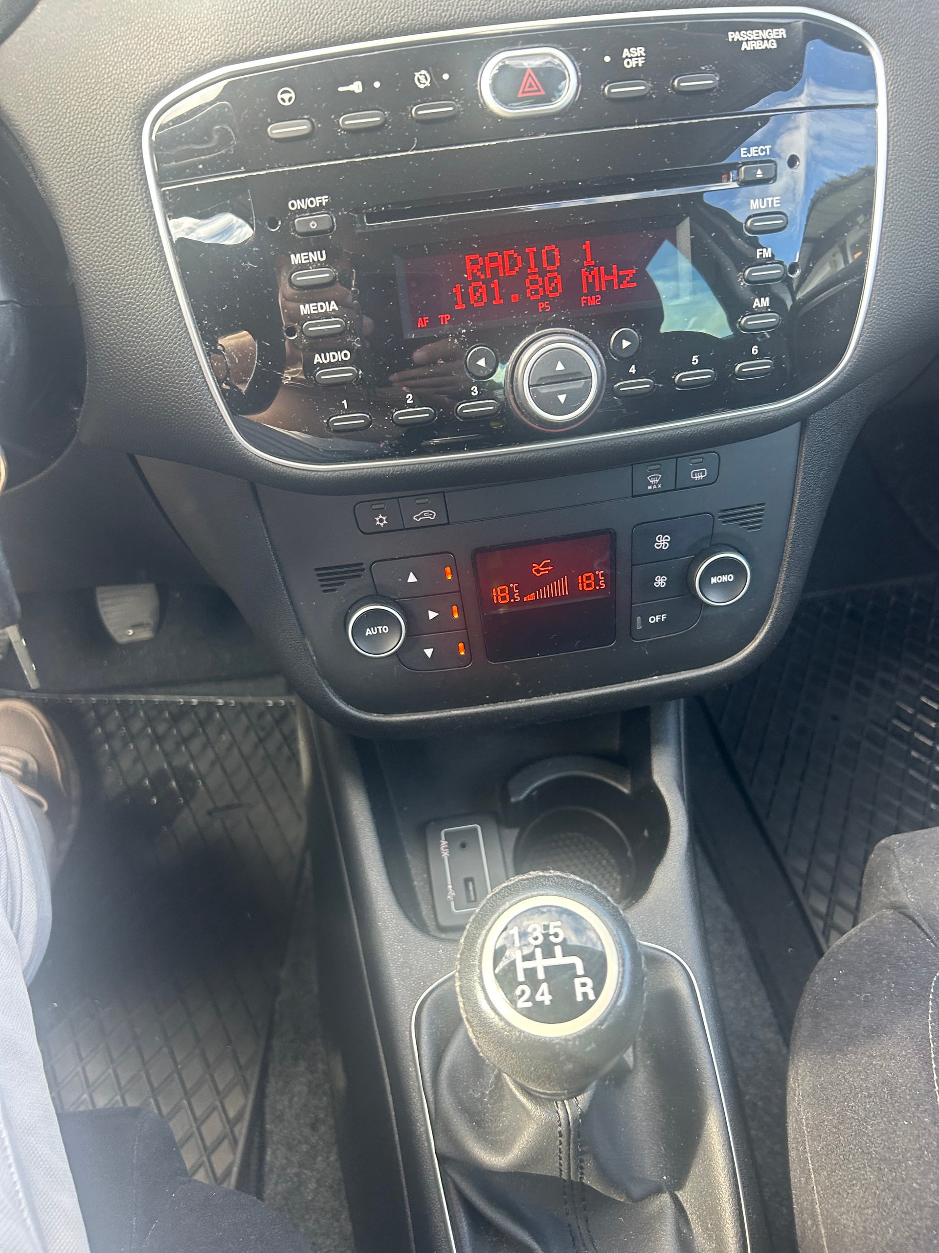 FIAT Punto 1.2 MyStyle-image-2