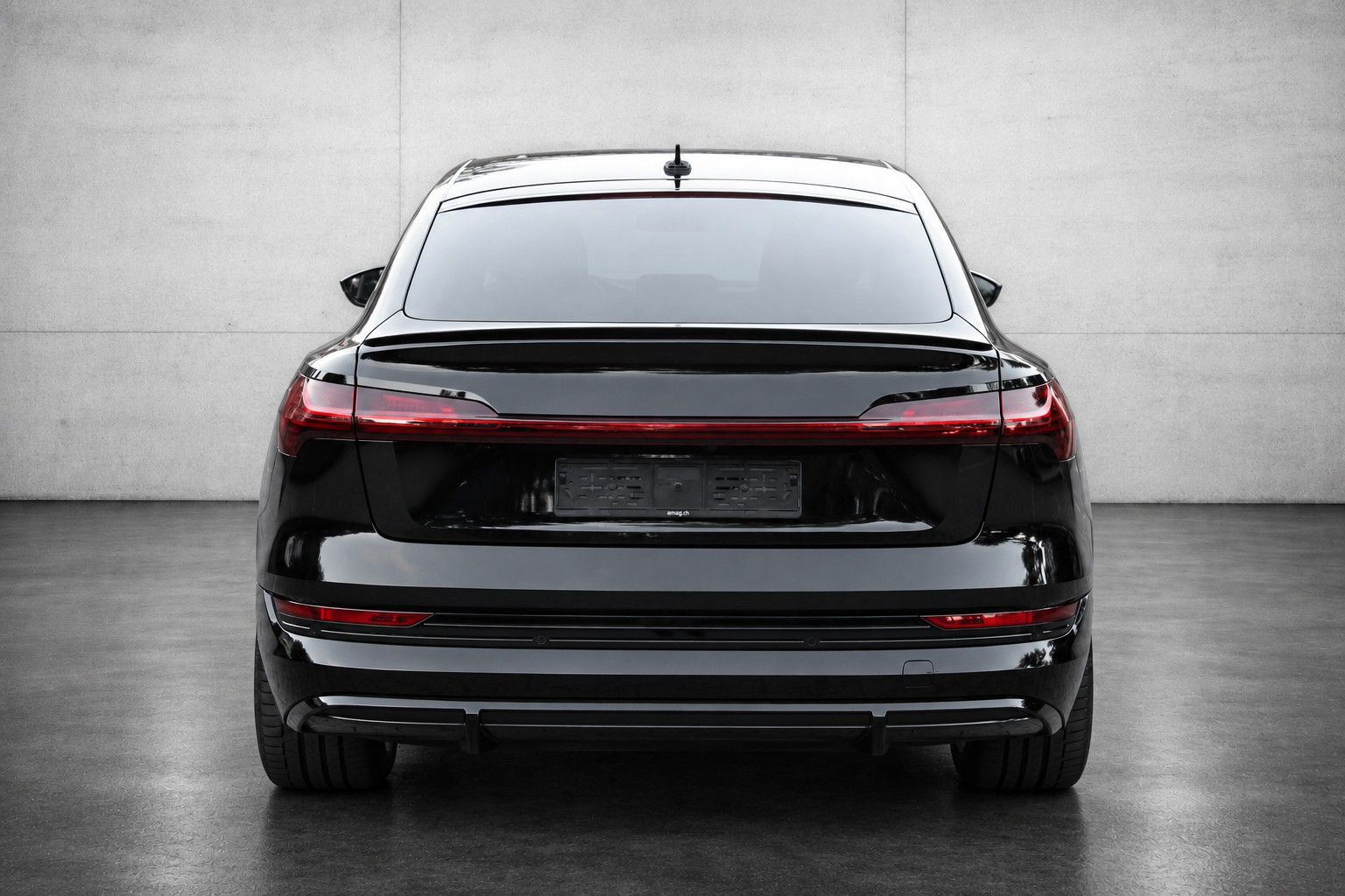 AUDI e-tron 55 Sportback S Line Black Edition quattro-image-6