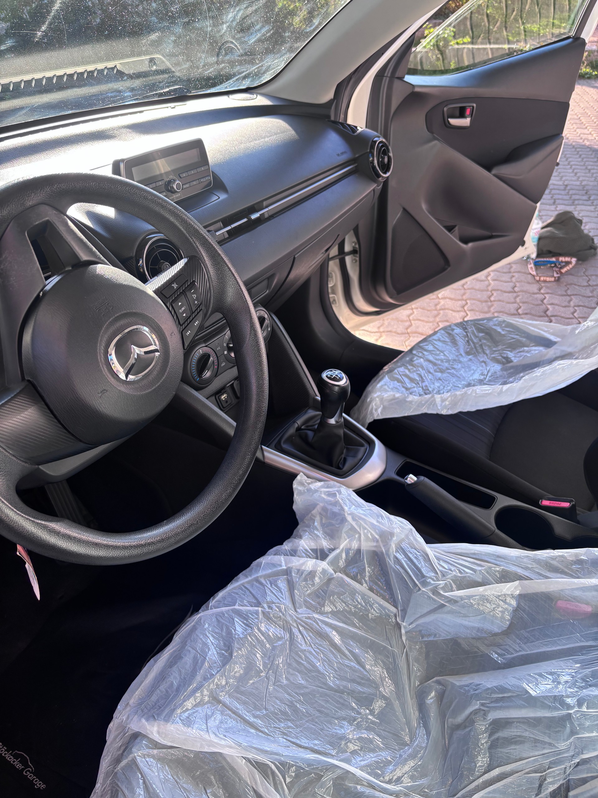 MAZDA 1.5 Challenge-image-3
