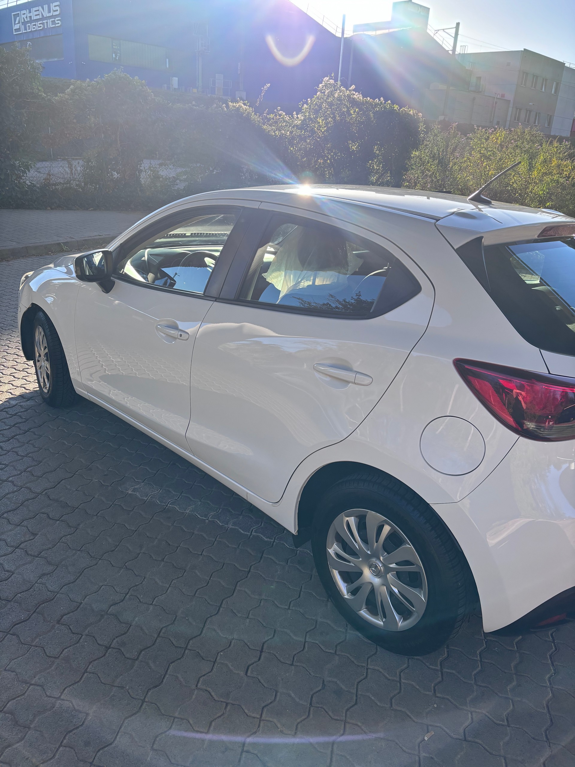 MAZDA 1.5 Challenge-image-2