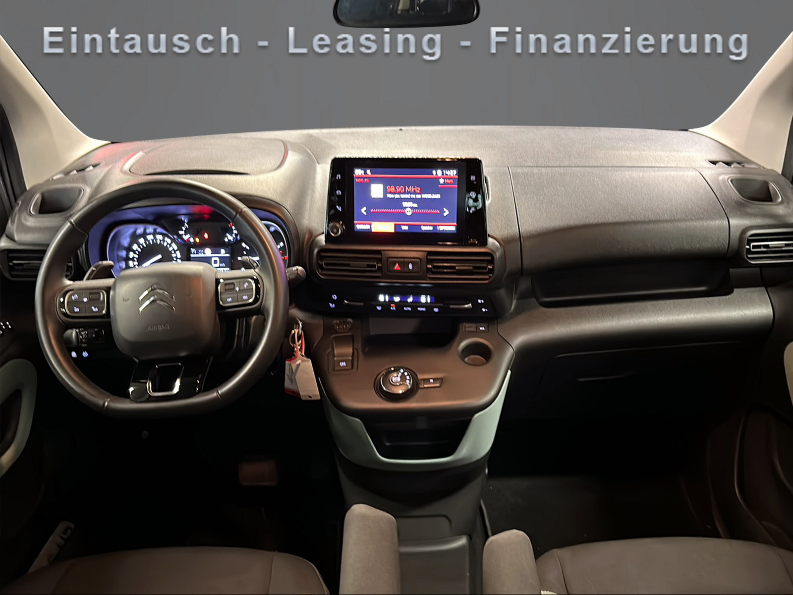 CITROEN Berlingo 1.2i PureTech Feel Pack EAT8-image-7