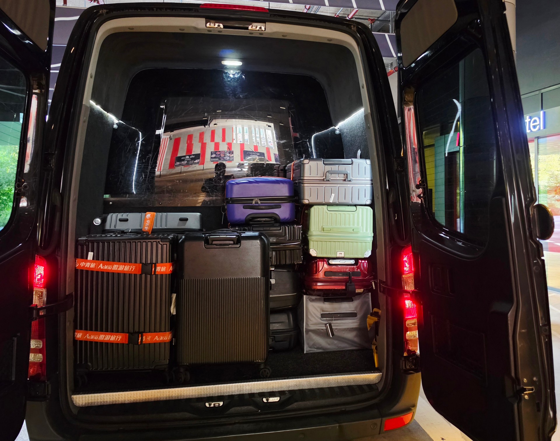 MERCEDES-BENZ Sprinter-image-5