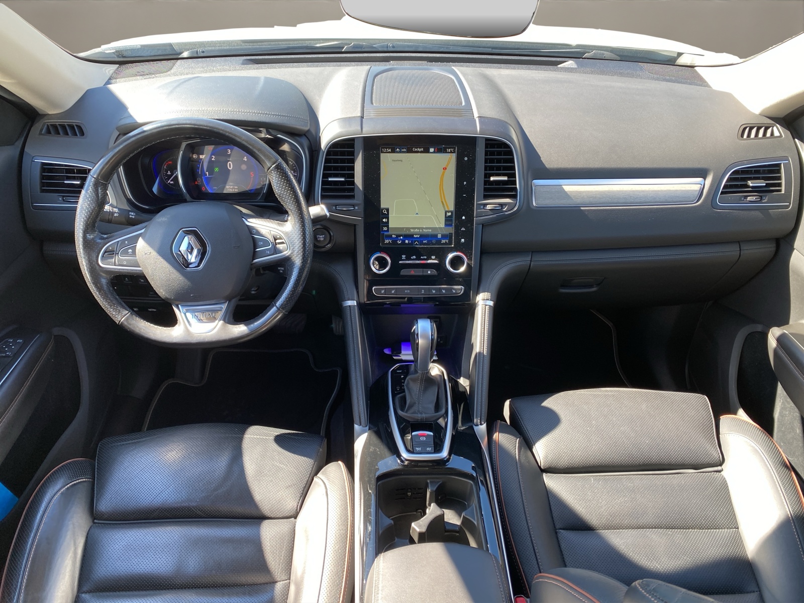 RENAULT Koleos 2.0 dCi Initiale Paris 4WD Xtronic CVT-image-10