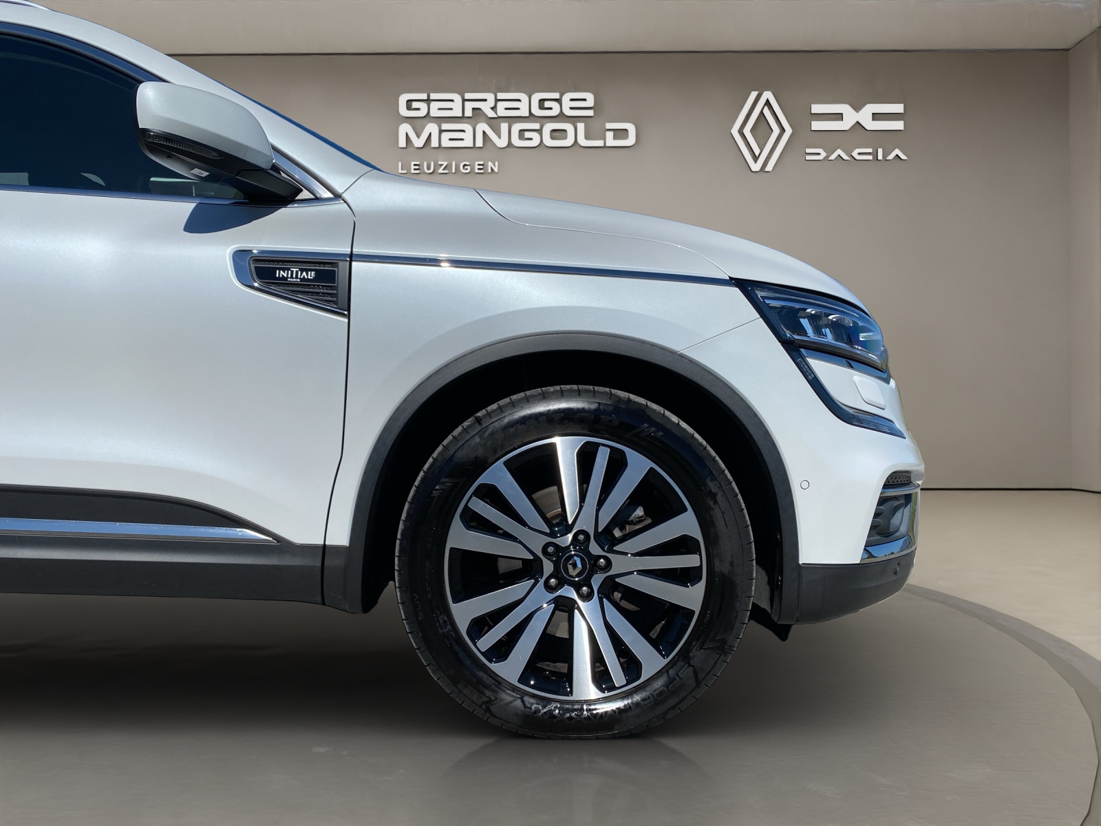 RENAULT Koleos 2.0 dCi Initiale Paris 4WD Xtronic CVT-image-15