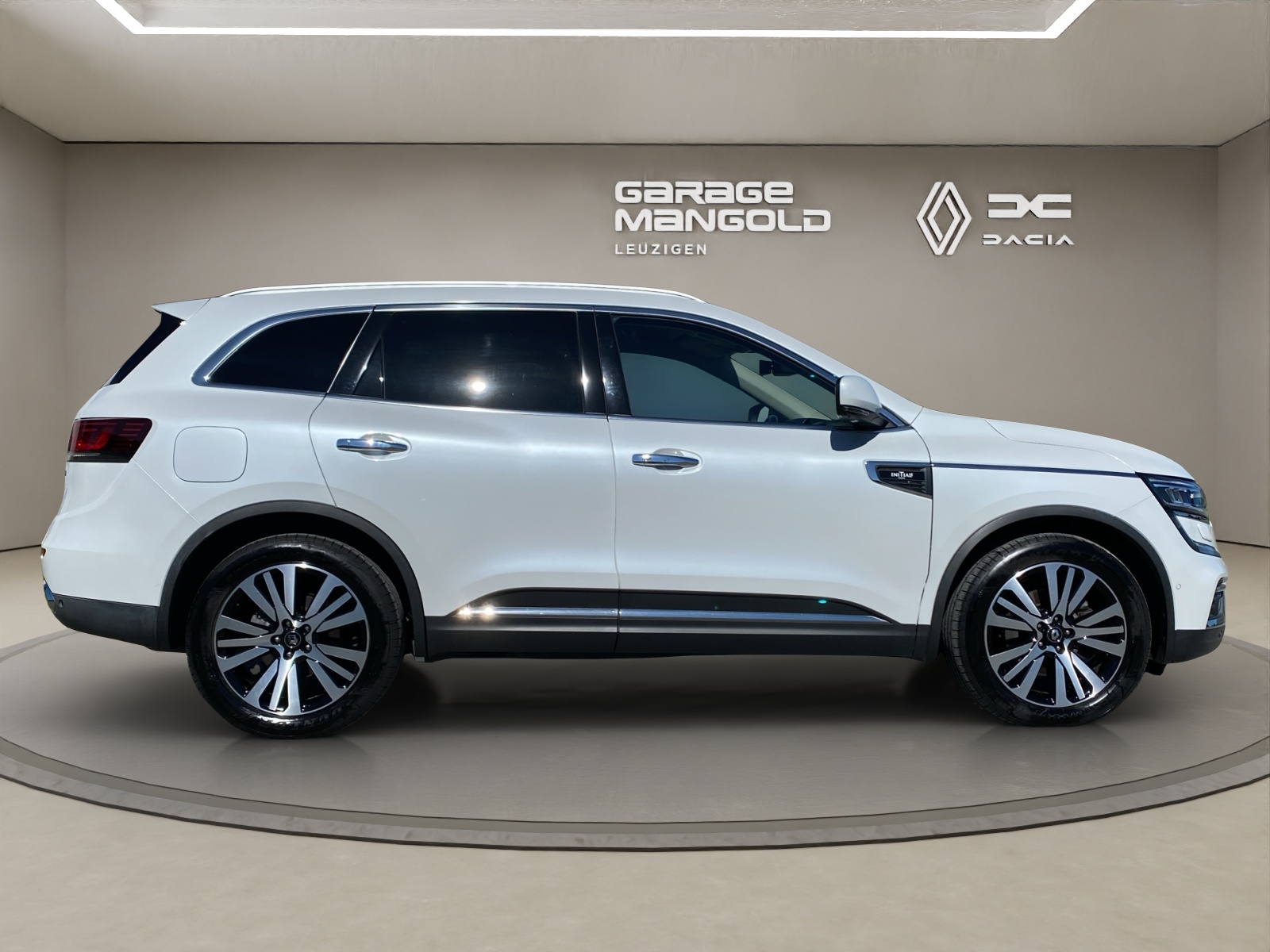 RENAULT Koleos 2.0 dCi Initiale Paris 4WD Xtronic CVT-image-5