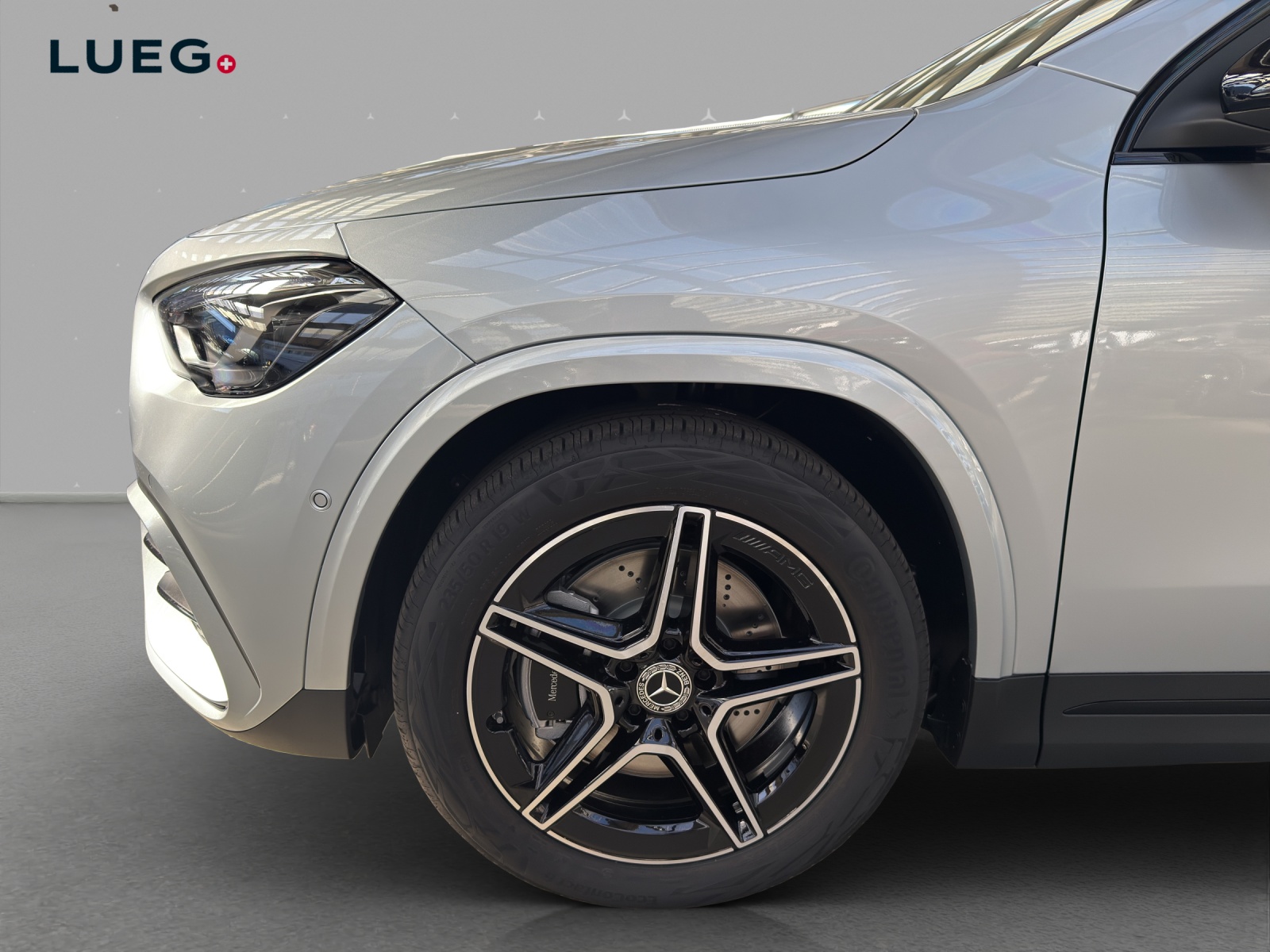 MERCEDES-BENZ GLA 250 4Matic 8G-DCT Swiss Star-image-6