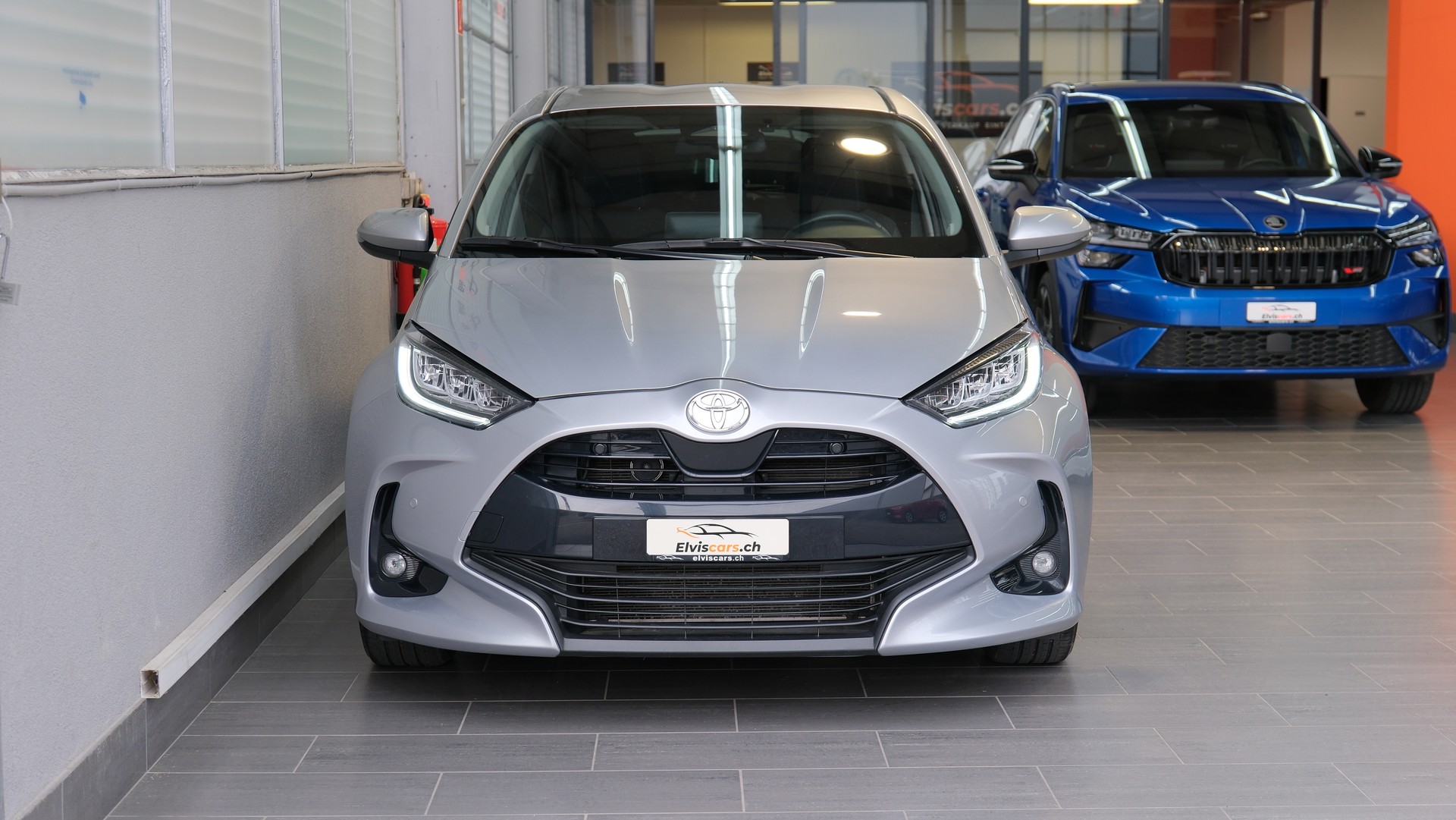 TOYOTA Yaris 1.5 Trend e-CVT-image-29