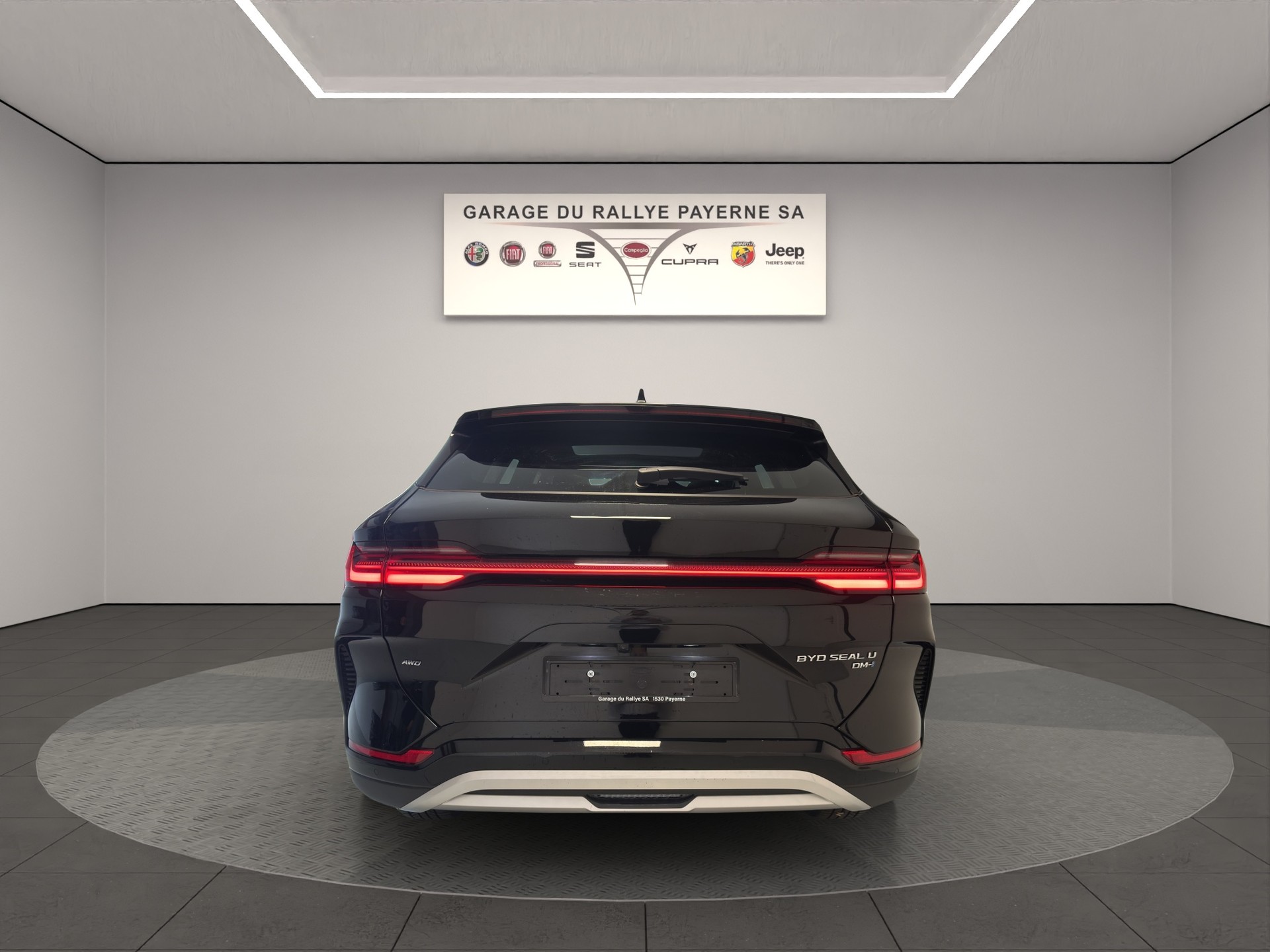 BYD Seal U DM-i Design AWD-image-3