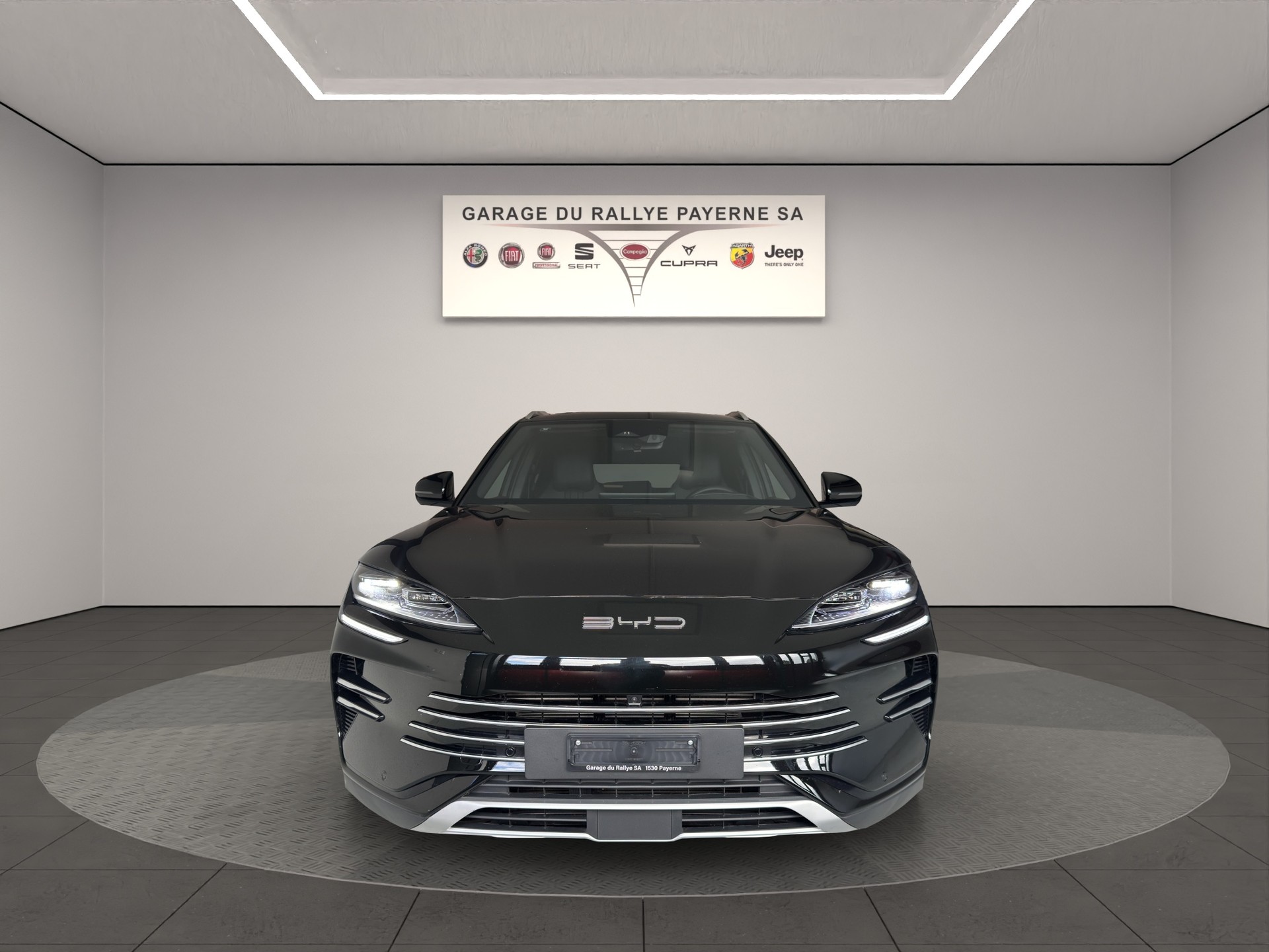 BYD Seal U DM-i Design AWD-image-0