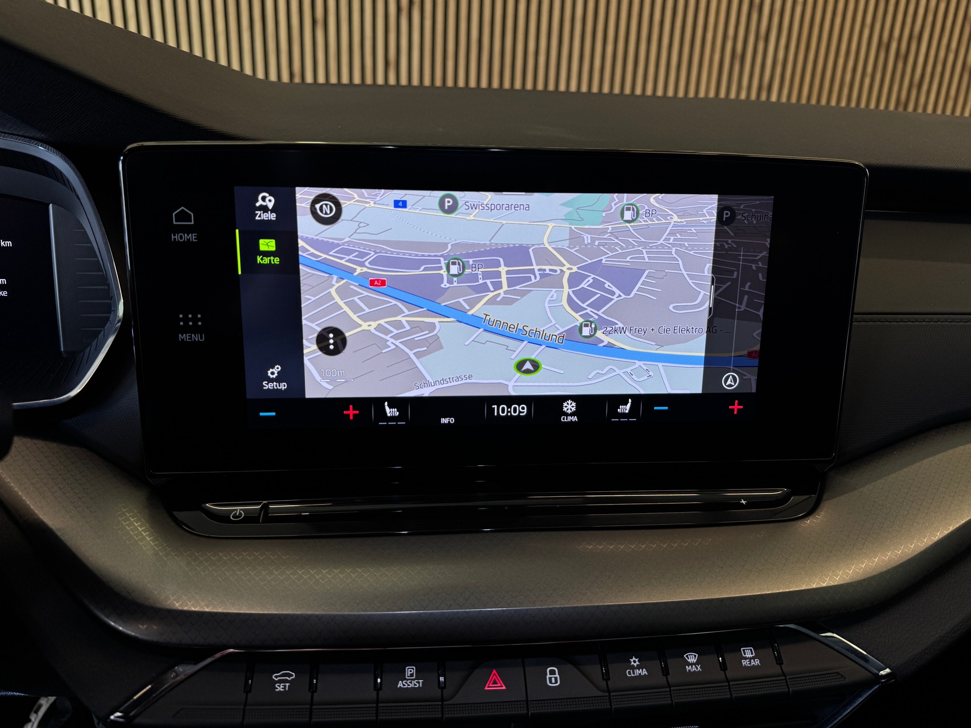 SKODA Octavia Combi 2.0 TDI Ambition 4x4 DSG-image-19