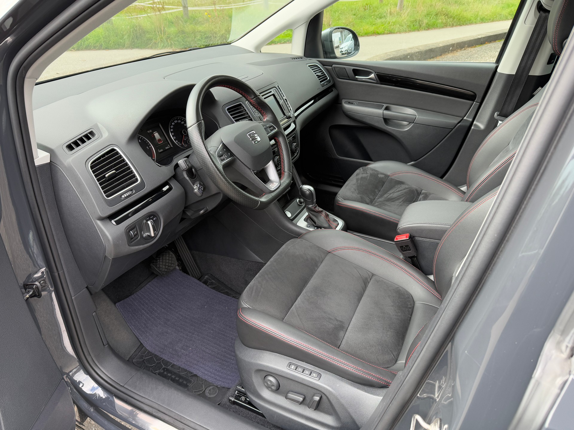 SEAT Alhambra 1.4 TSI DSG Hola FR-image-7