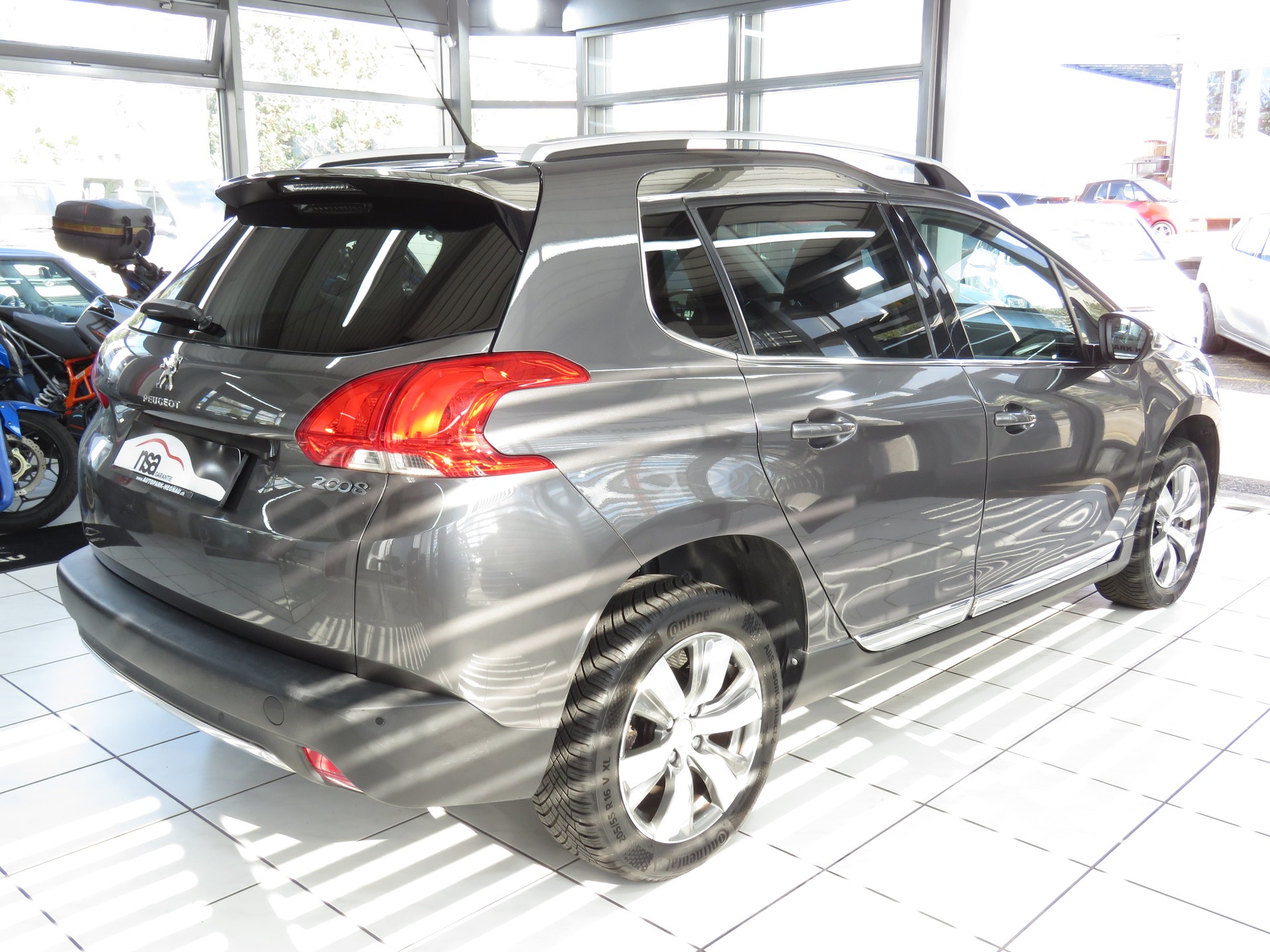 PEUGEOT 2008 1.6 VTI Allure Automatic-image-3