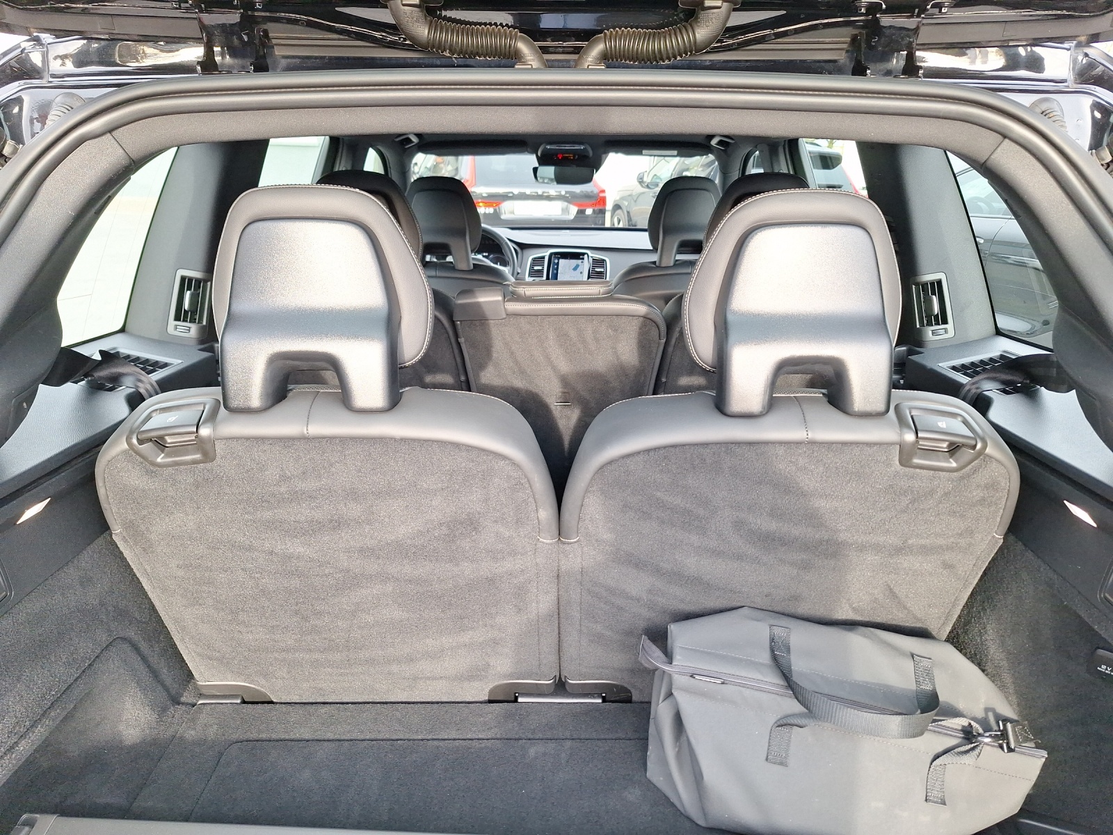 VOLVO XC90 2.0 T8 TE R-Design 7P. eAWD-image-12