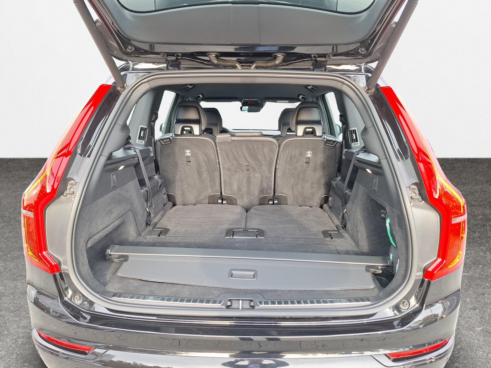 VOLVO XC90 2.0 T8 TE R-Design 7P. eAWD-image-11