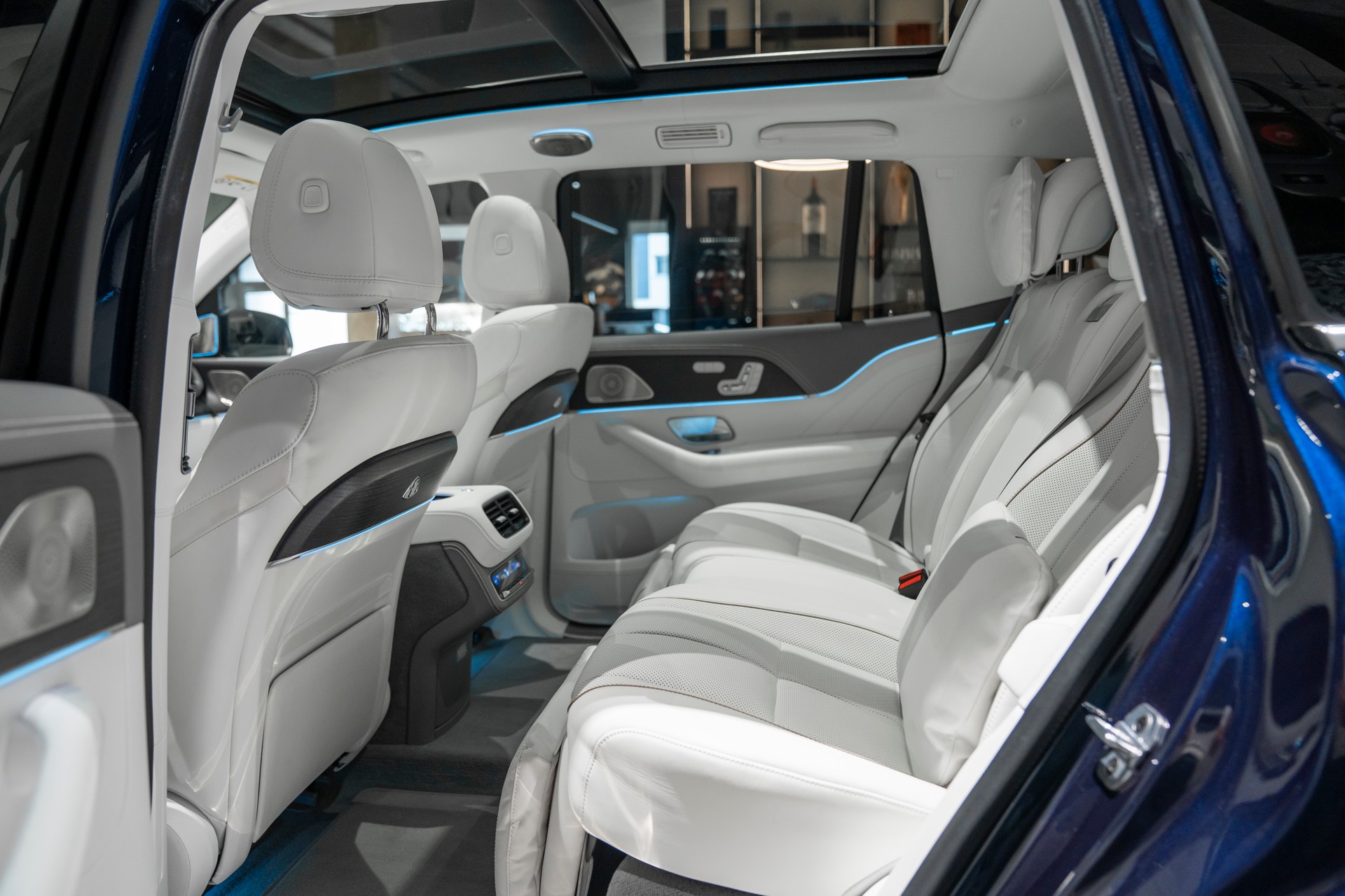 MERCEDES-BENZ GLS Maybach 600 9G-Tronic-image-20