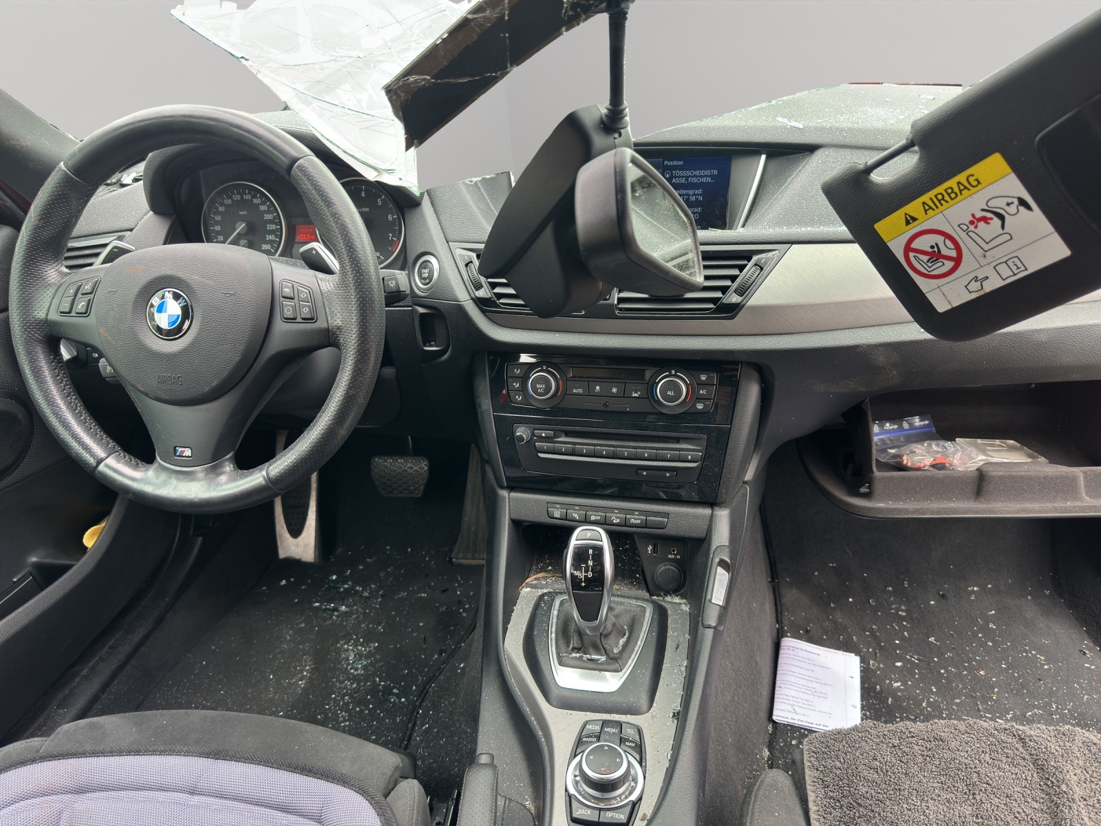 BMW X1 xDrive 28i Sport Line Steptronic-image-7