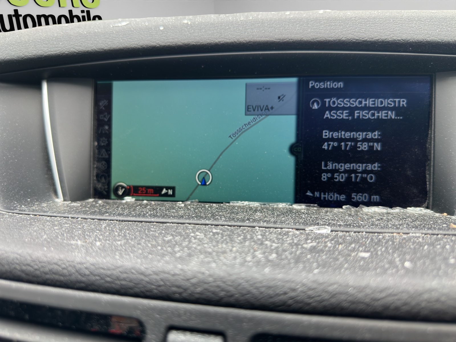 BMW X1 xDrive 28i Sport Line Steptronic-image-12