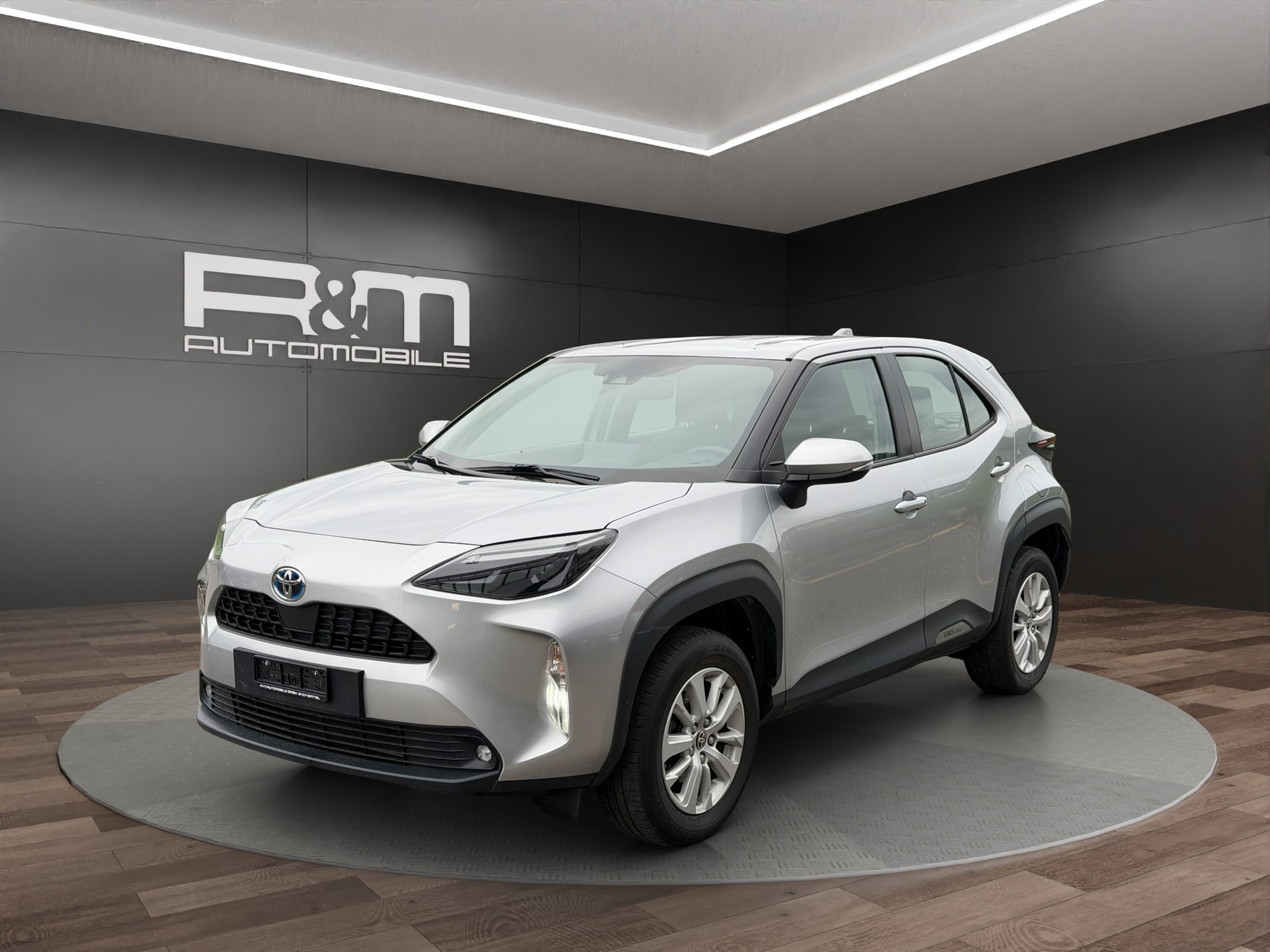 TOYOTA Yaris Cross 1.5 Trend e-CVT AWDi-image-8