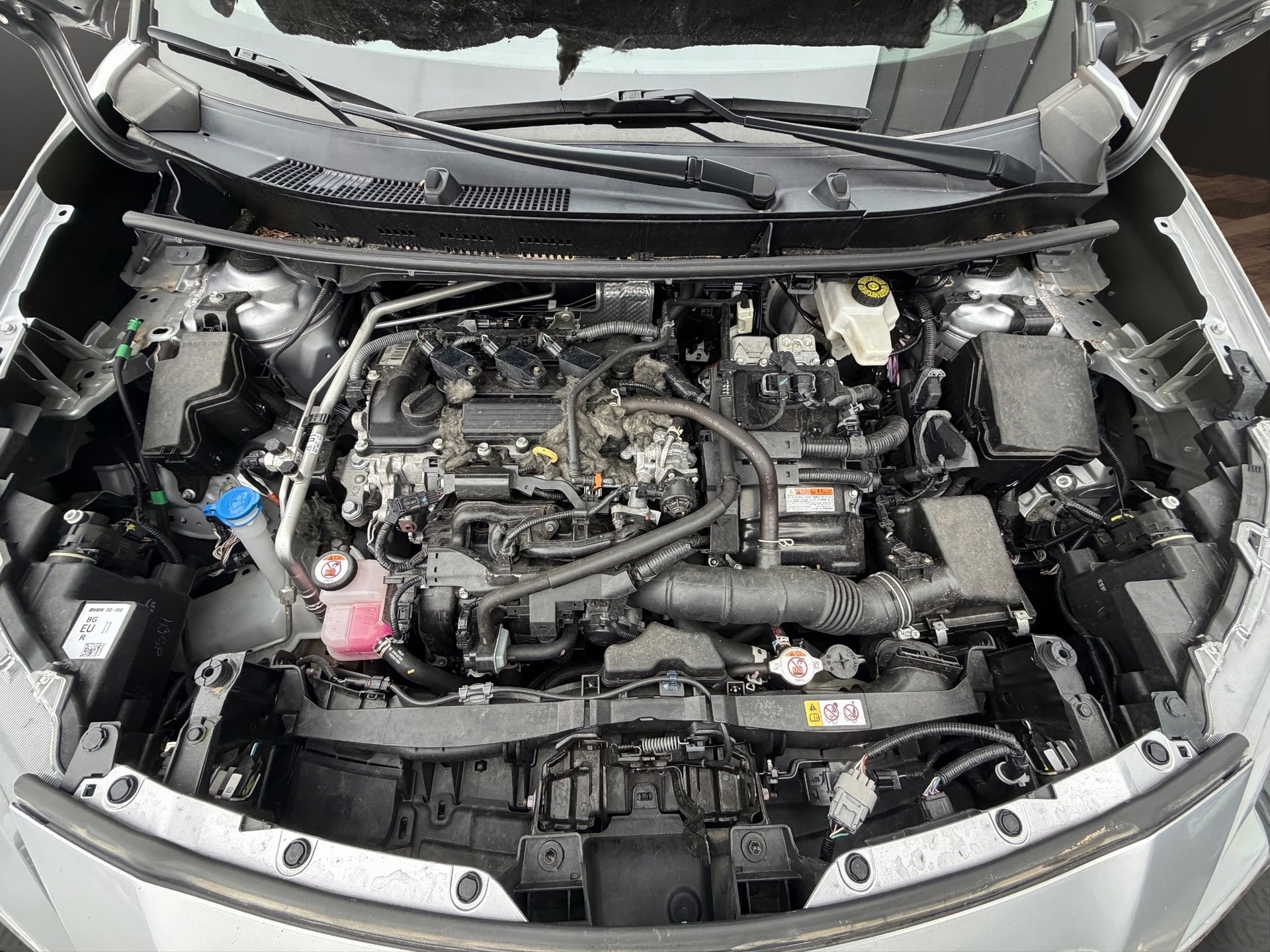 TOYOTA Yaris Cross 1.5 Trend e-CVT AWDi-image-29