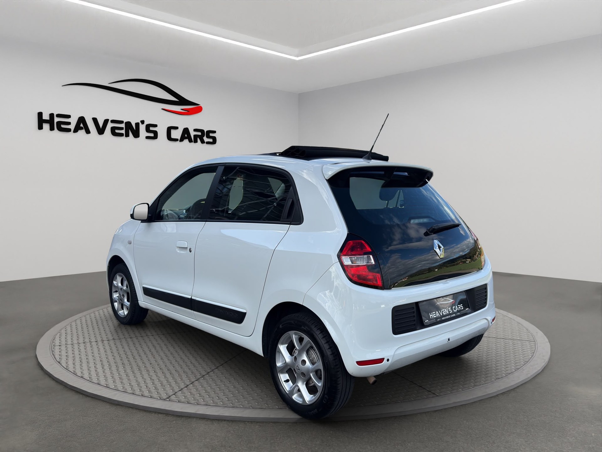 RENAULT Twingo 0.9 Liberty-image-4