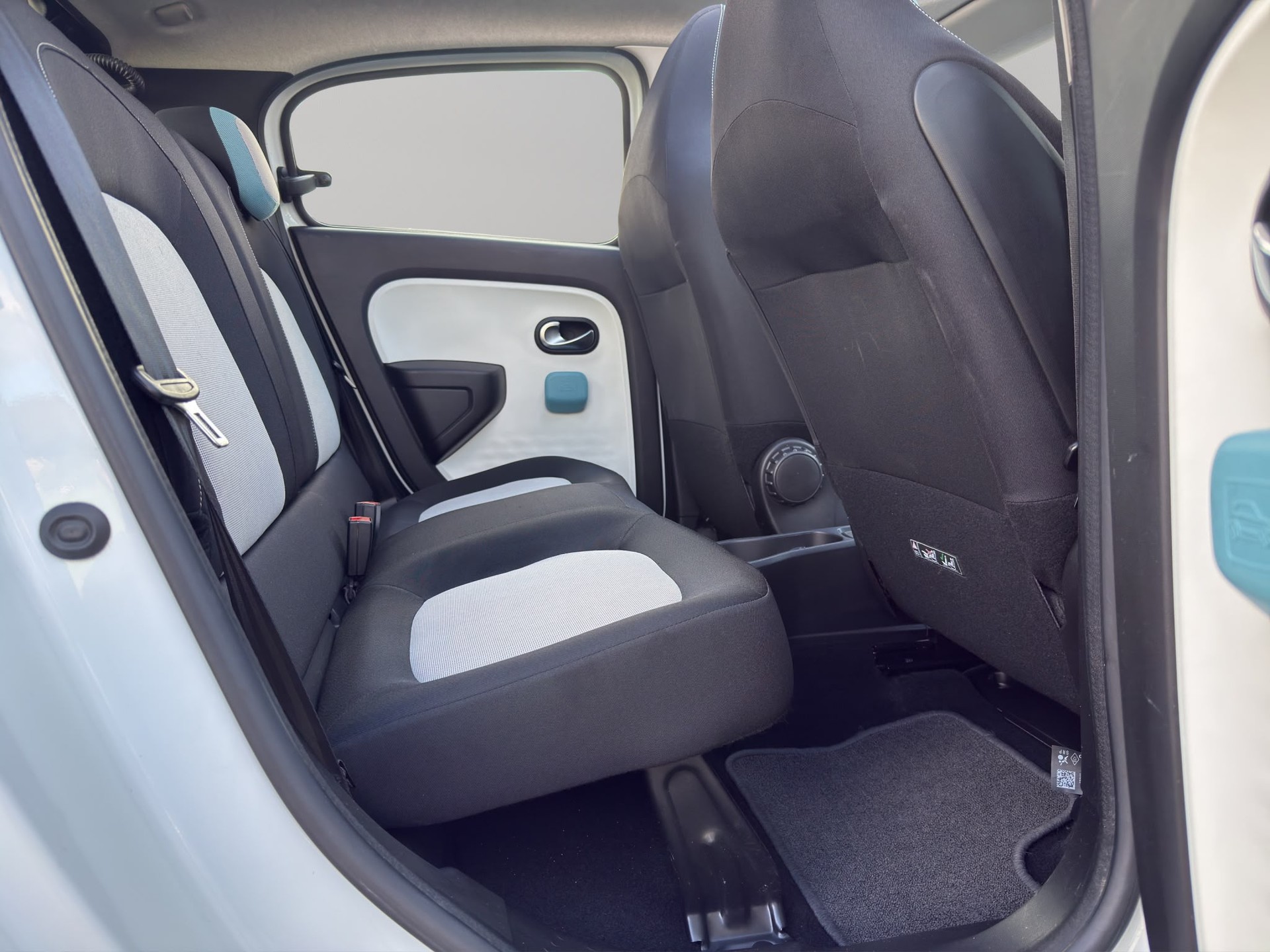 RENAULT Twingo 0.9 Liberty-image-13