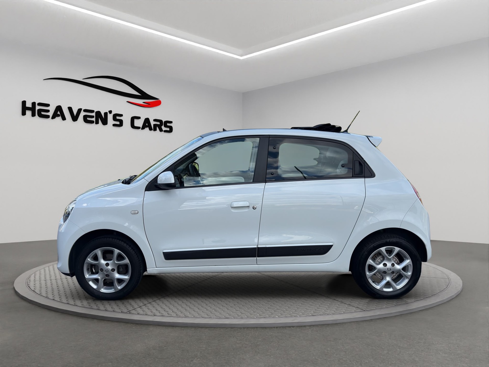 RENAULT Twingo 0.9 Liberty-image-3