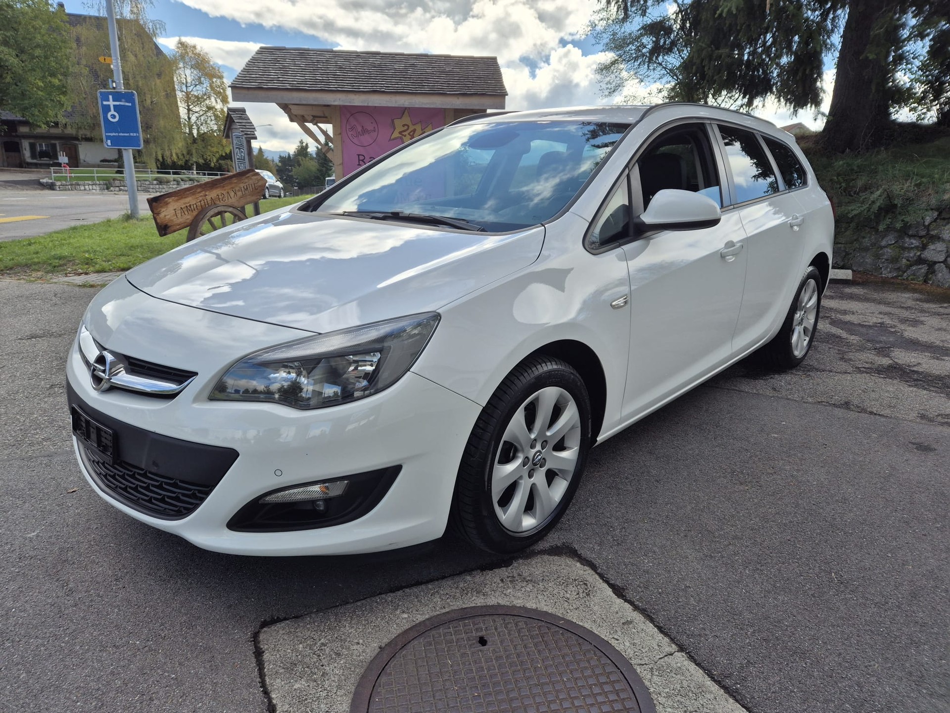 OPEL Astra SportsTourer 1.4i 16V Turbo-image-3