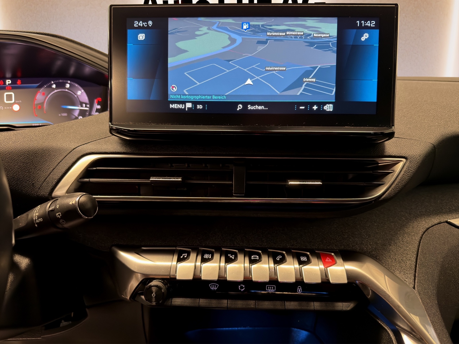 PEUGEOT 5008 1.5 BlueHDi Road Trip EAT8-image-10