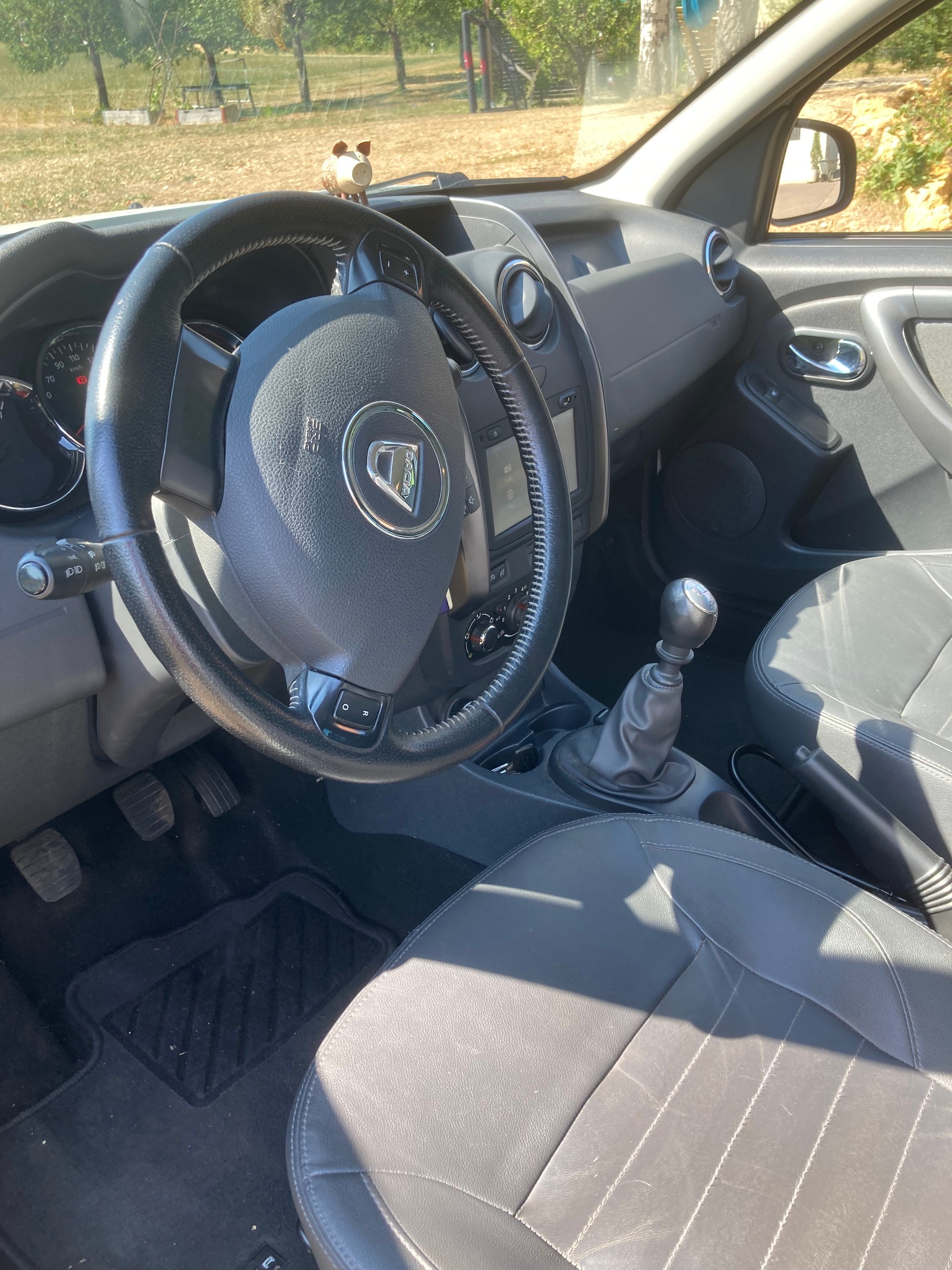 DACIA 1.2 TCe Urban Explorer 4x4 S/S-image-3