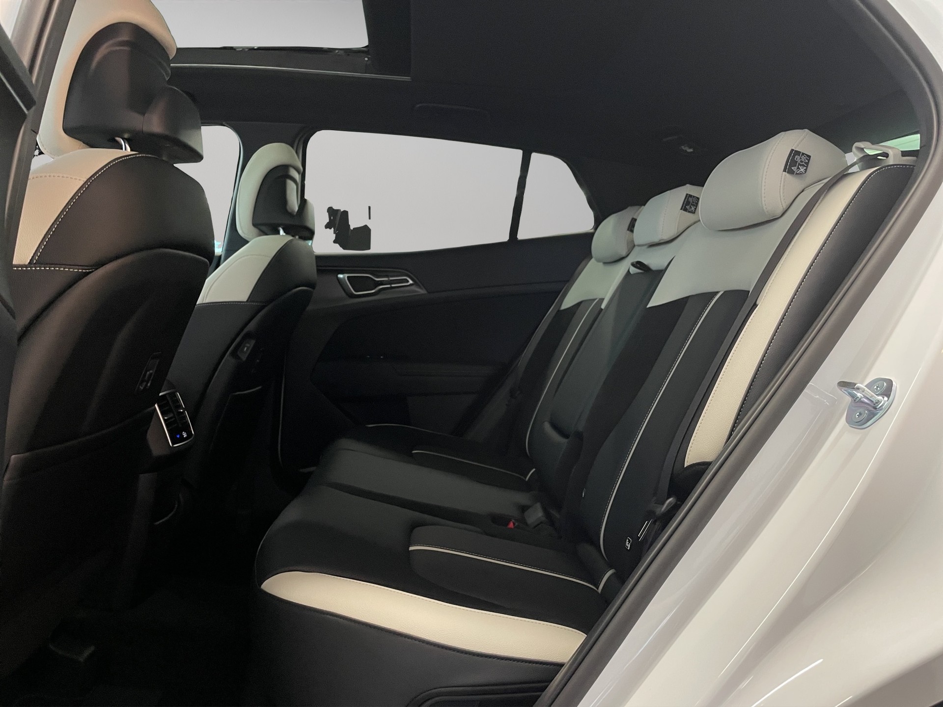 KIA Sportage 1.6 T-GDi GT-Line-image-9