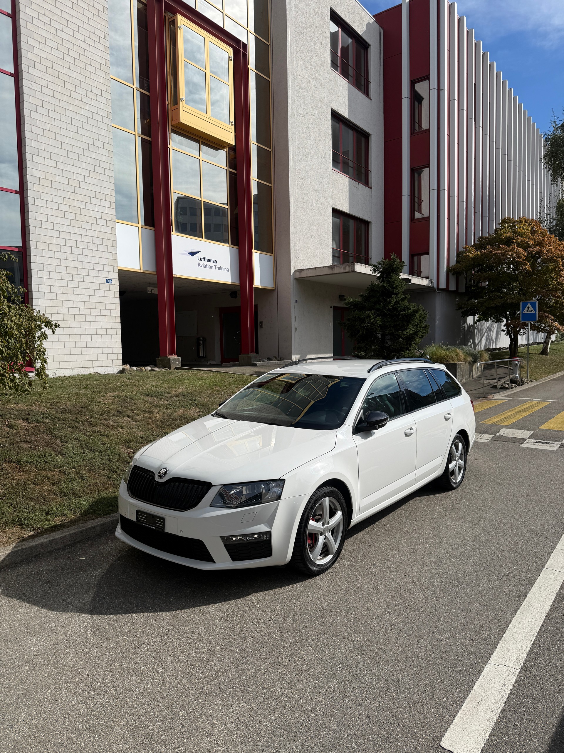 SKODA 2.0 TSI RS DSG-image-0