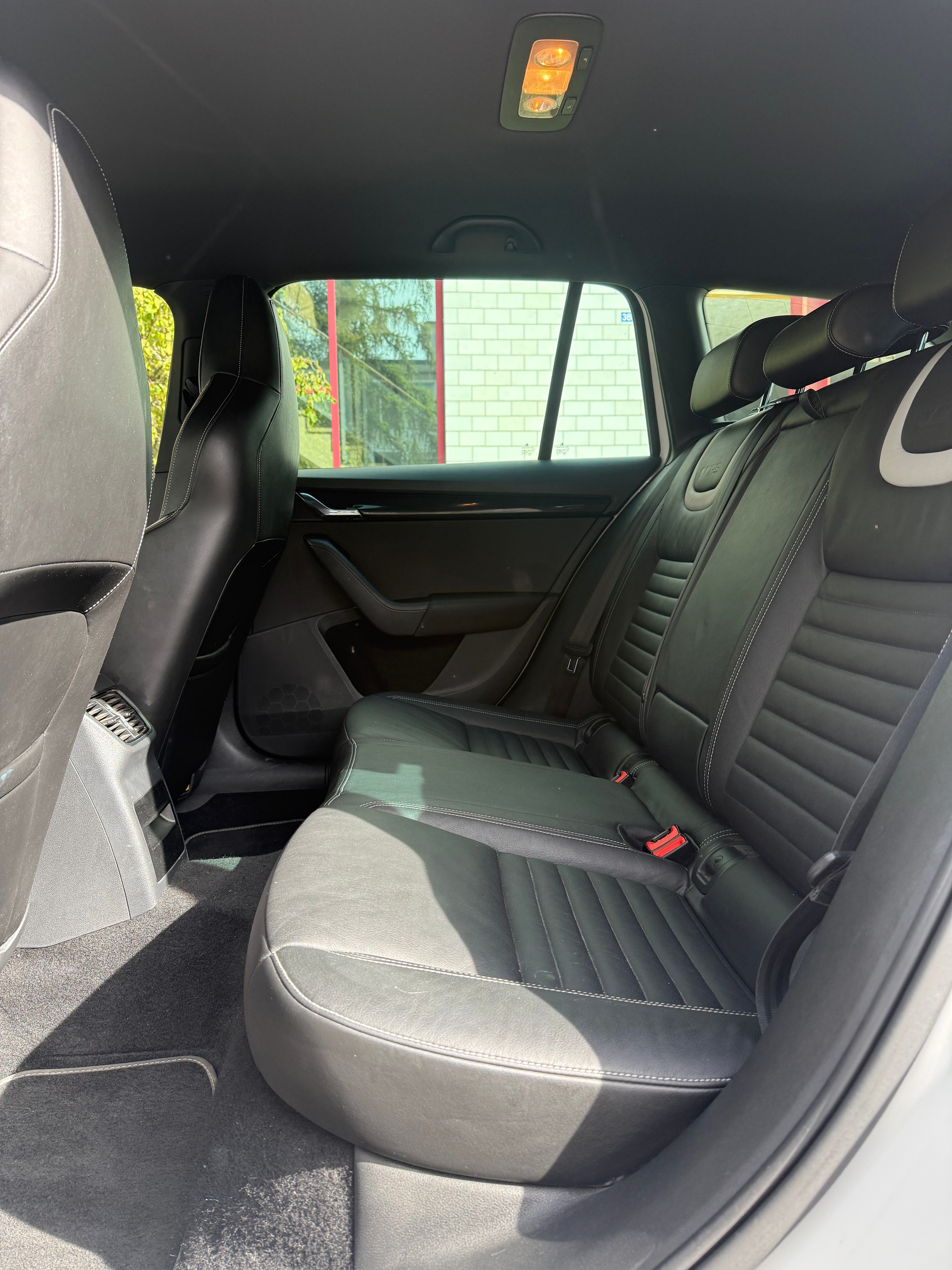 SKODA 2.0 TSI RS DSG-image-4