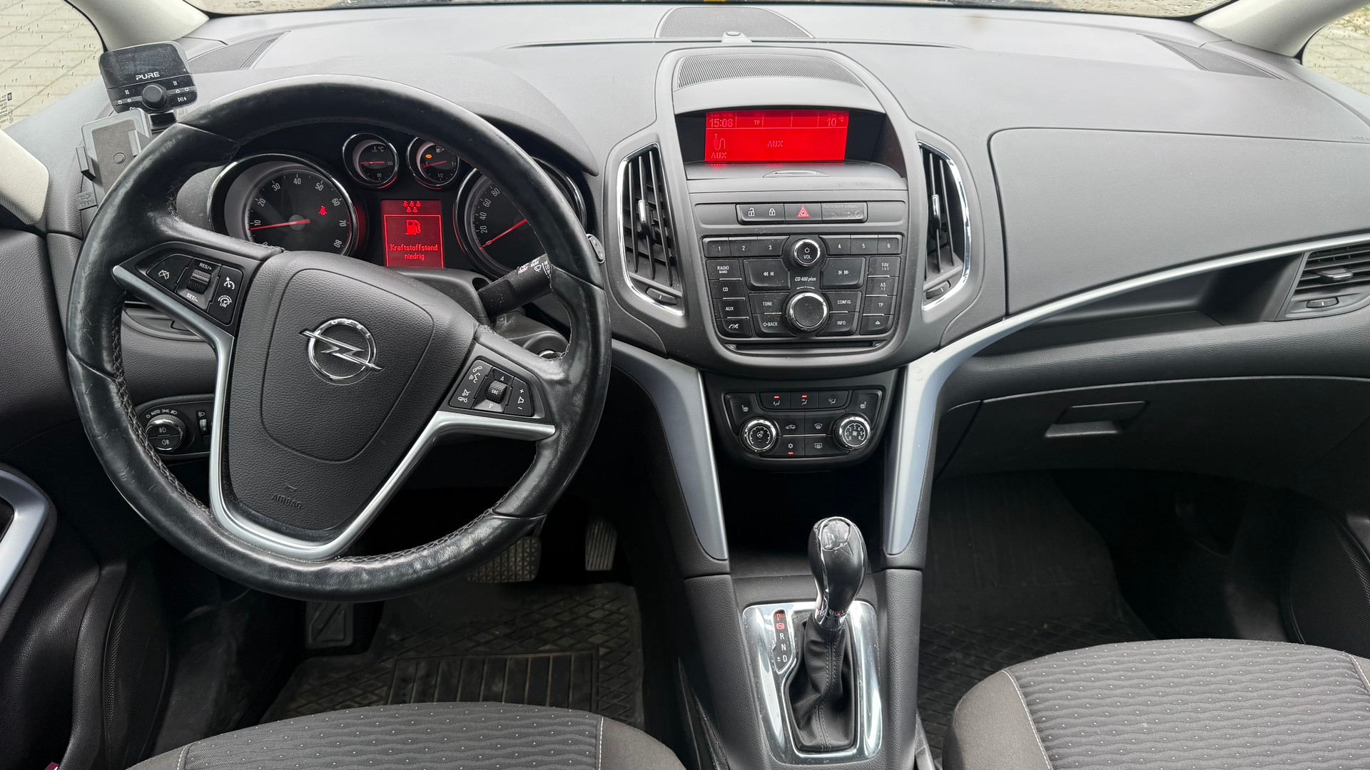 OPEL Zafira Tourer 1.4i 16V Turbo Sport Automatic-image-8