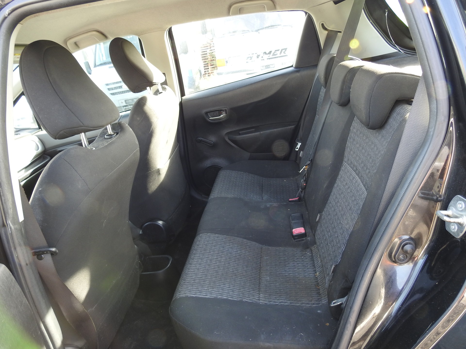 TOYOTA Yaris 1.33 Trend-image-13