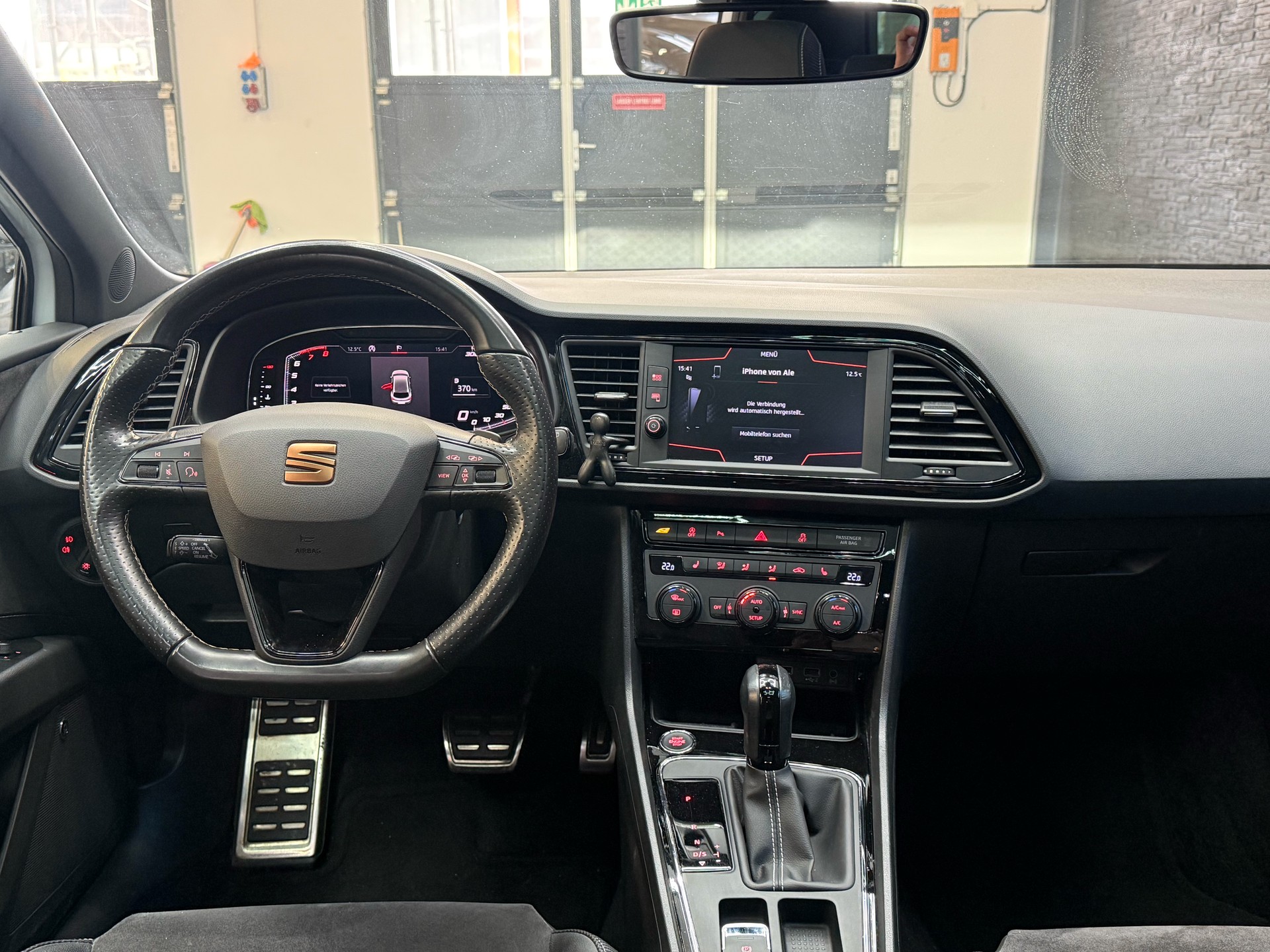 SEAT Leon 2.0 TSI Cupra 290 DSG-image-5