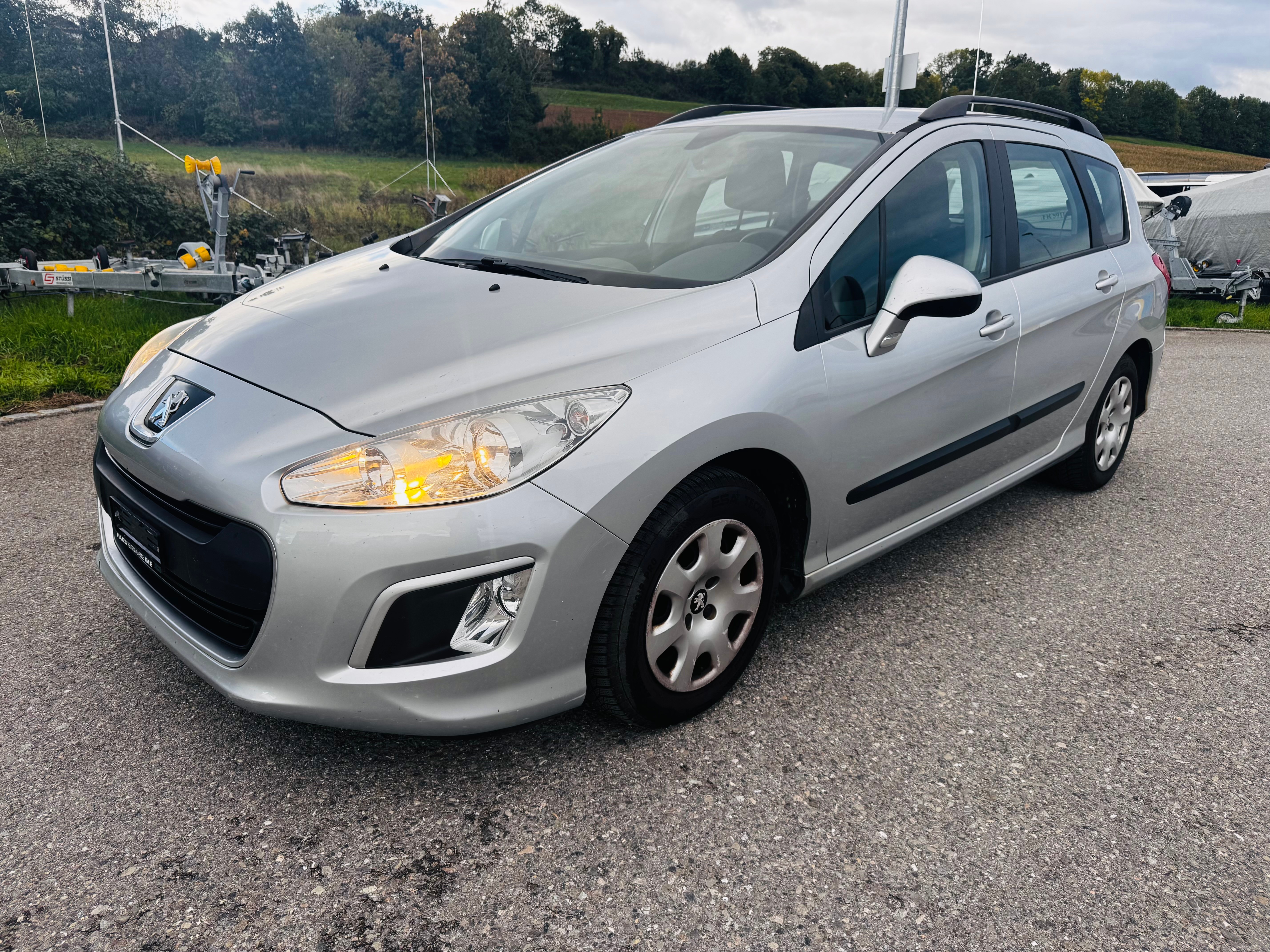 Car photo