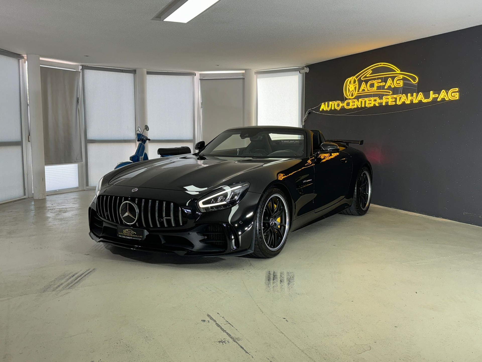 MERCEDES-BENZ AMG GT R Roadster Speedshift DCT-image-0