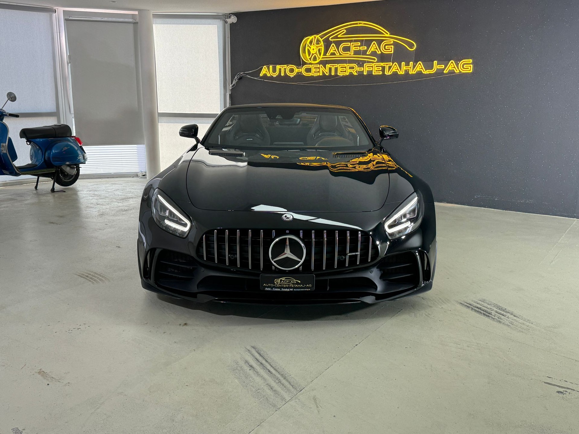 MERCEDES-BENZ AMG GT R Roadster Speedshift DCT-image-1