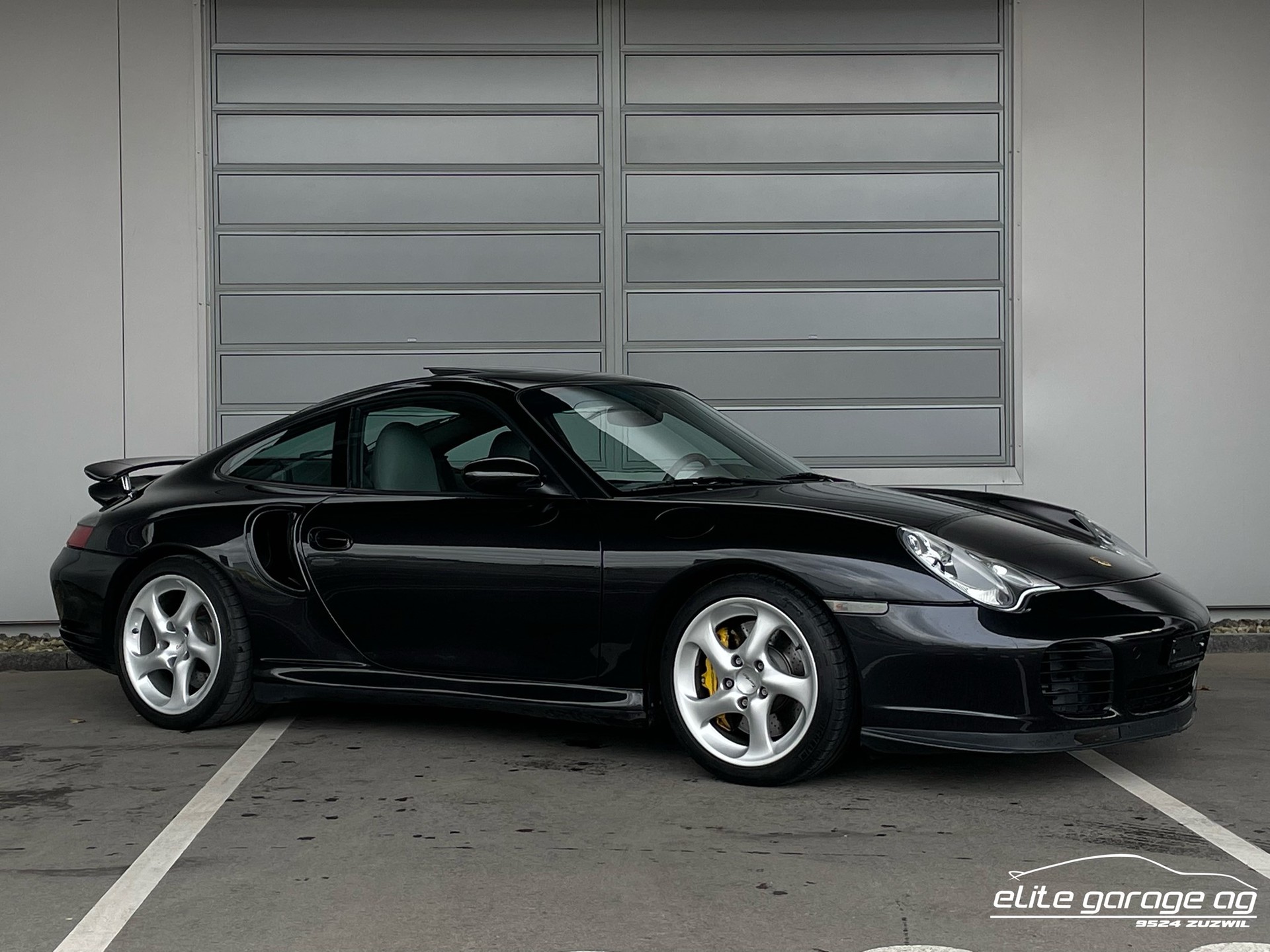 PORSCHE 911 Turbo-image-6