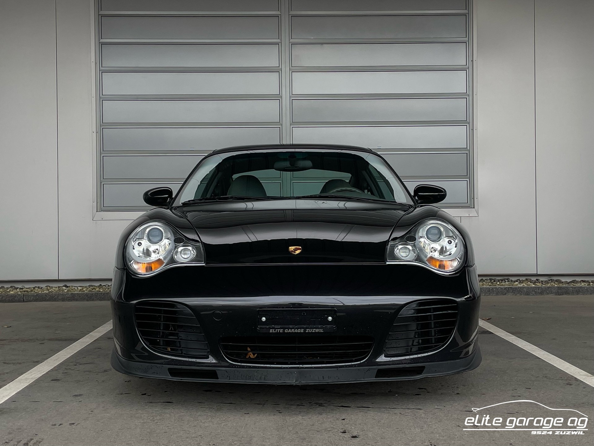 PORSCHE 911 Turbo-image-7