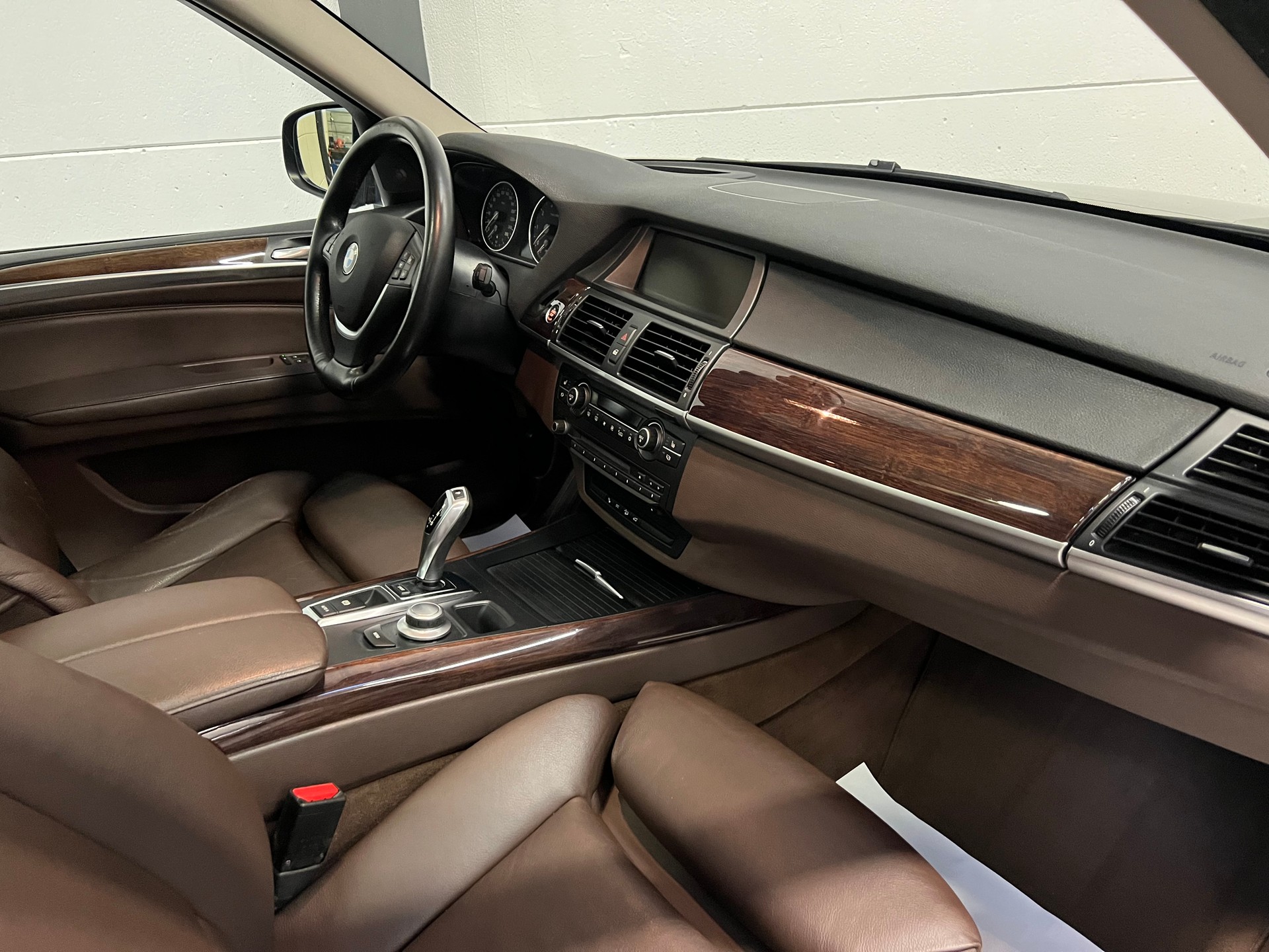 BMW X5 xDrive 48i (4.8i) Steptronic-image-19